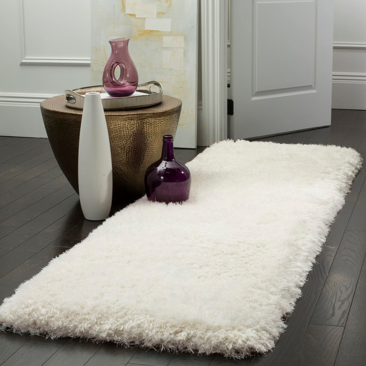 Luxurious Hand-Tufted Polyester Rug for Creating Cozy and Elegant Living Spaces with 100% Sumptuous Polyester Pile