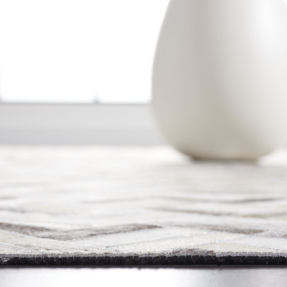 Elegant Studio Leather 235 Flat - Weave Hair - on - Leather Rug for Comfortable Home Styling