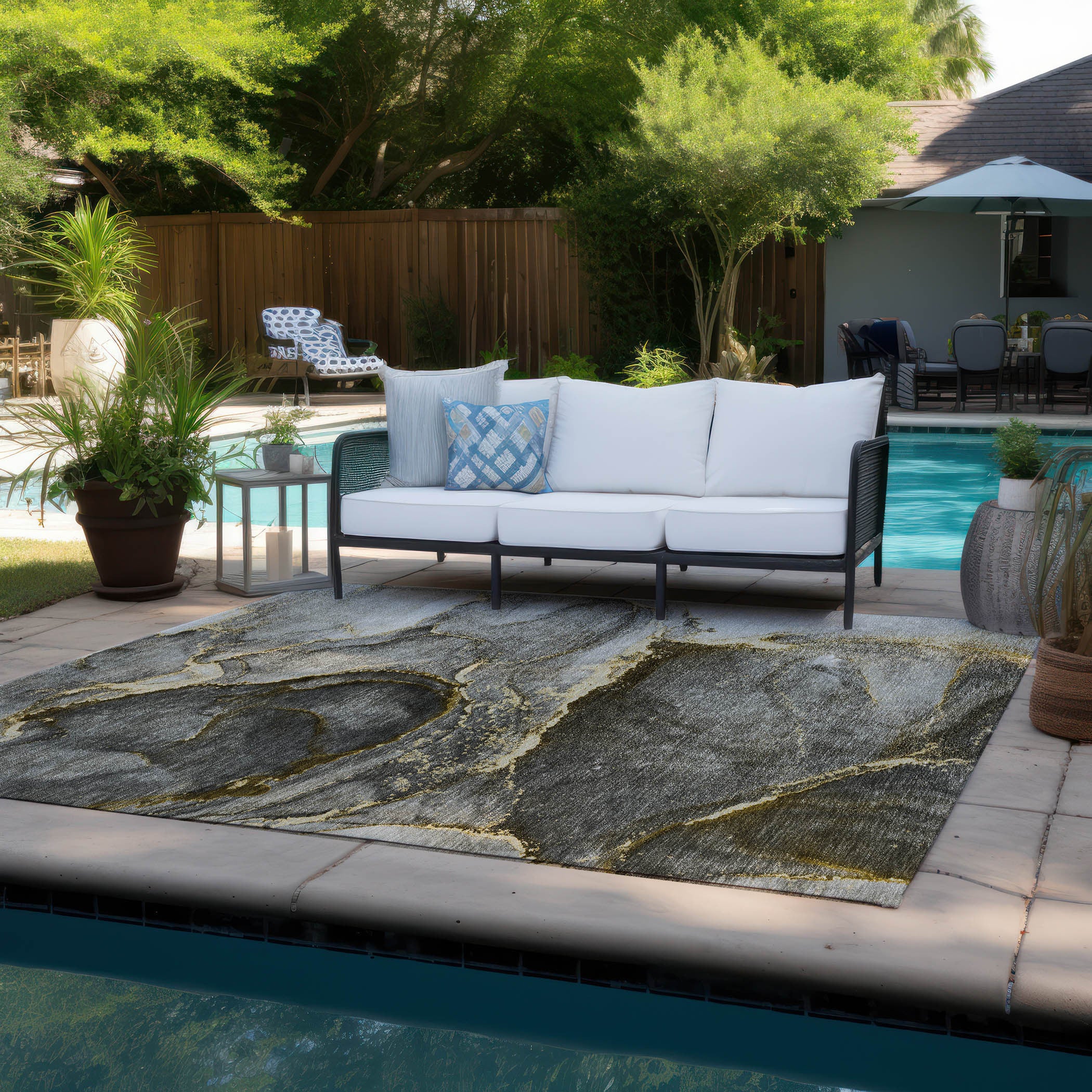 Stylish Peach Abstract Washable Non-Skid Runner Rug for Indoor/Outdoor Use