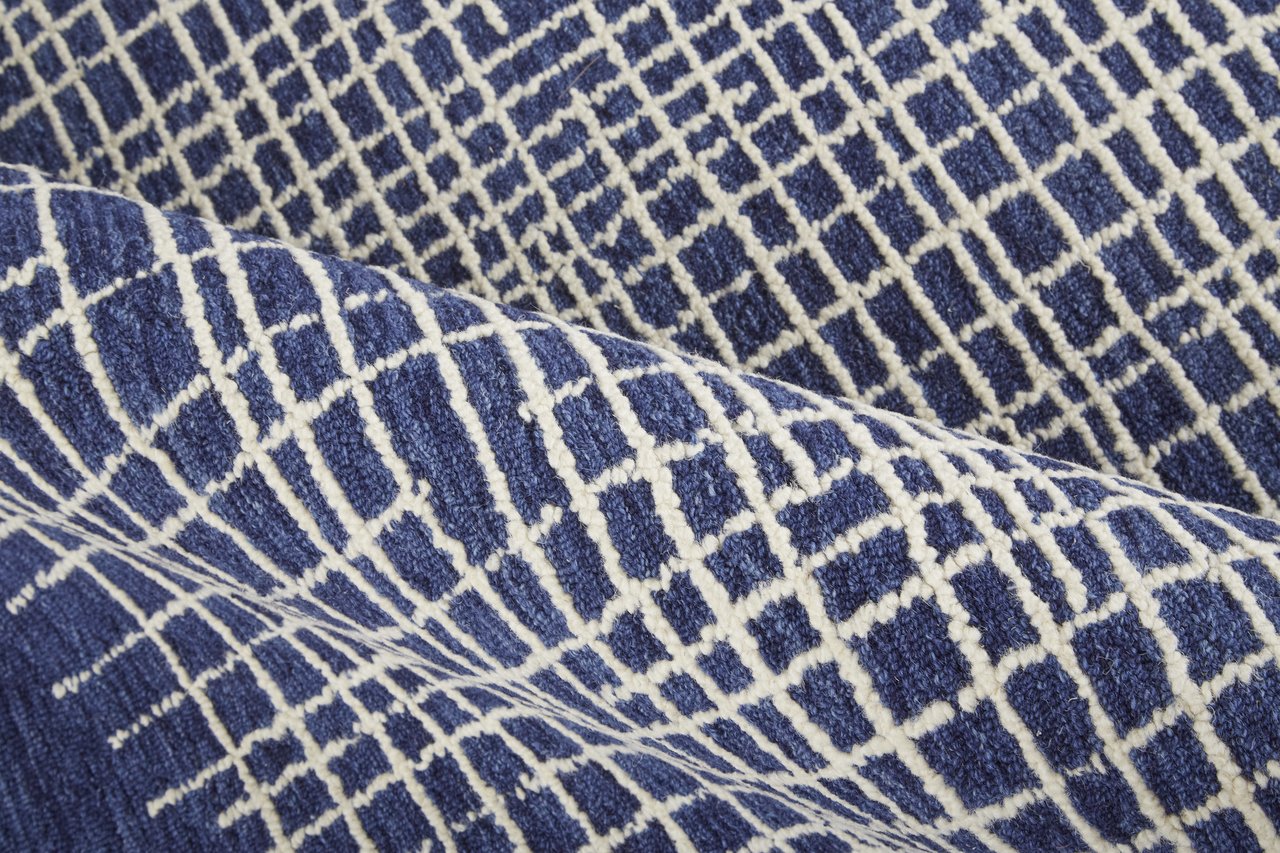Soft Neutrals and Deep Blues Hand-Tufted Wool Abstract Rug for Contemporary Homes