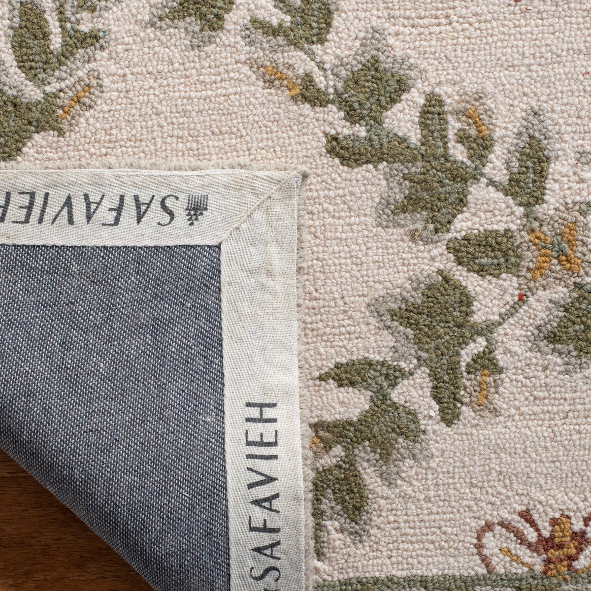 Exquisite Chelsea Hand-Hooked Wool Rug with Durable Cotton Backing for Timeless and Elegant Home Decor