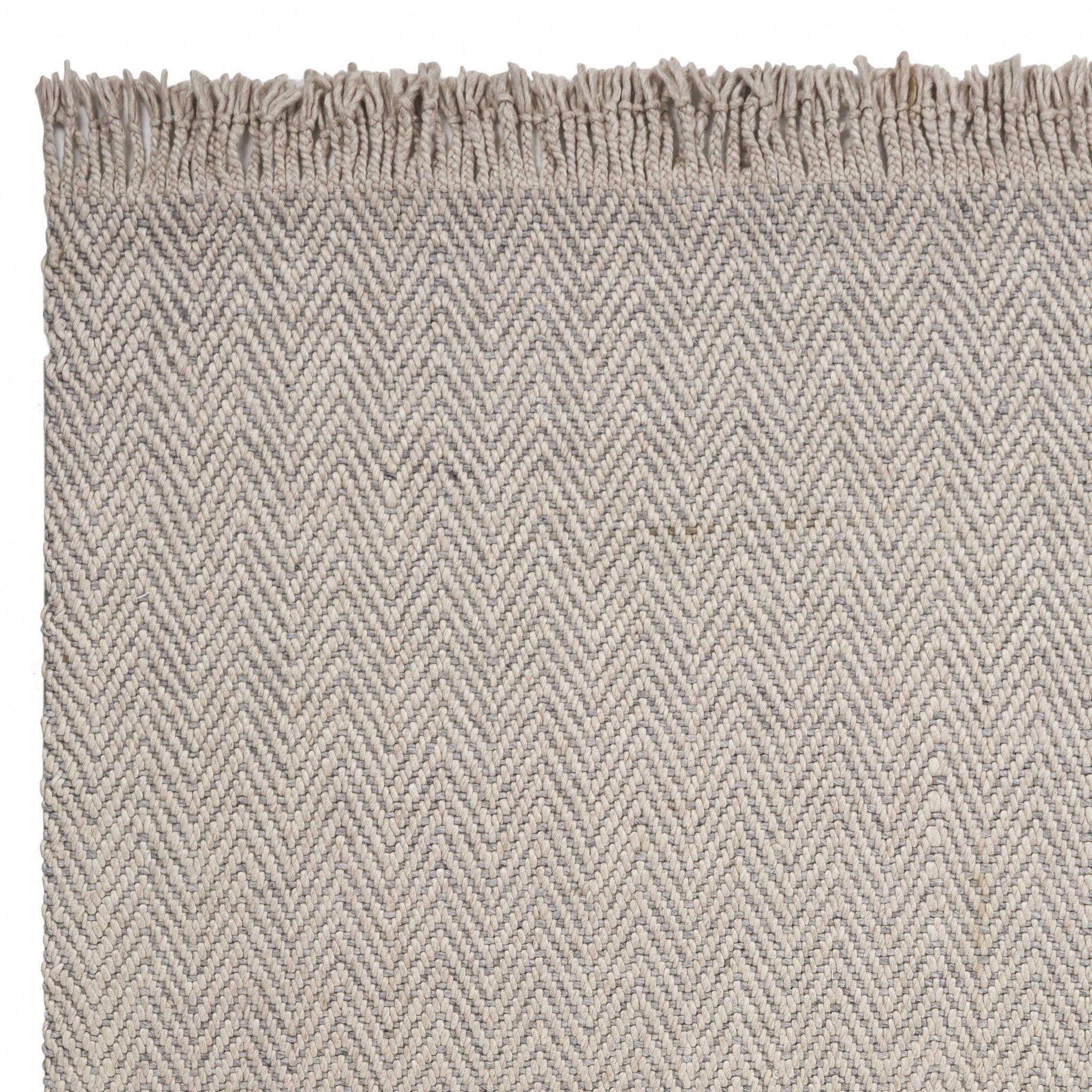 Hand-Woven Oatmeal Herringbone Area Rug: Modern Elegance for Your Home