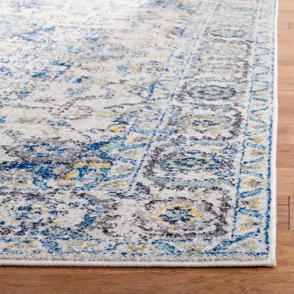 Madison Power Loomed Luxury Traditional Area Rug - Offers Supreme Comfort and Durability for Every Space