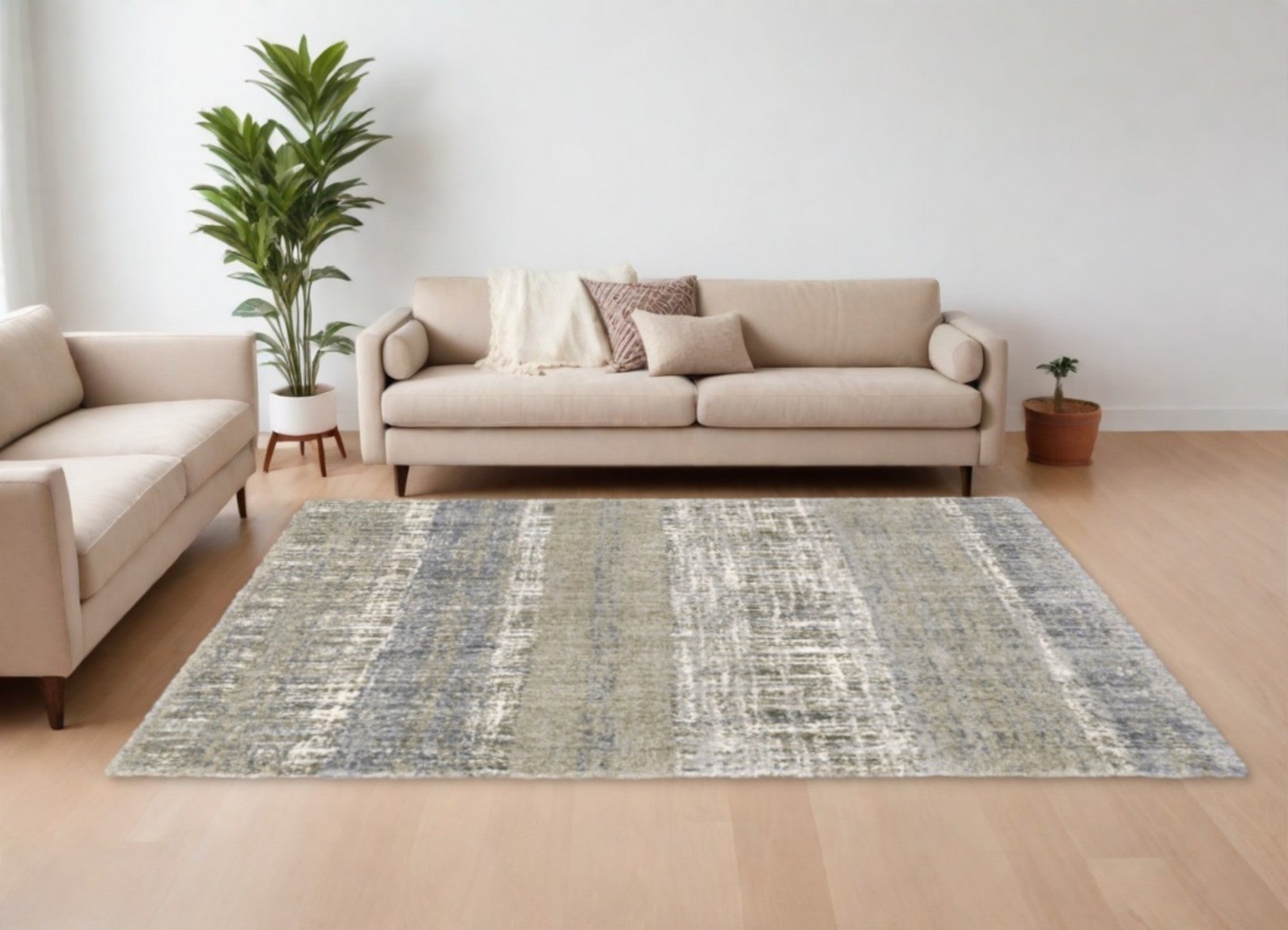 Trendy Vintage-Contemporary Grey and Ivory Abstract Lines Runner Rug for Elegant Interiors