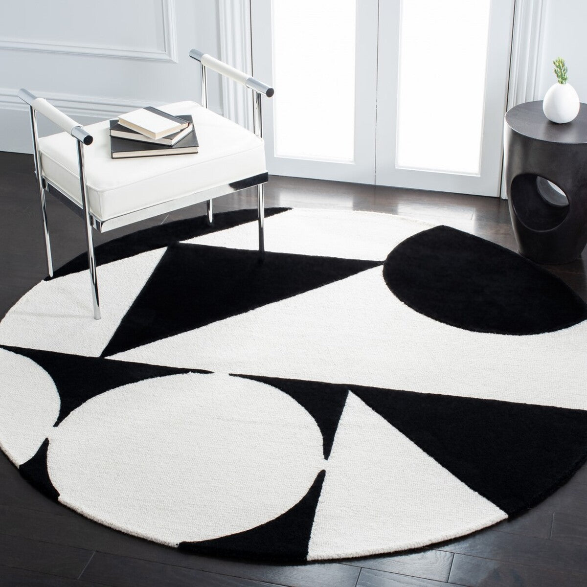 Contemporary Hand - Tufted Wool - Cotton Rodeo Rug for Modern Home Luxury Decor