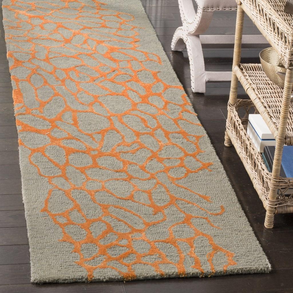 Safavieh's Blossom Rug Collection: Hand-Woven 100% Wool, Colorful Textures for Contemporary Homes