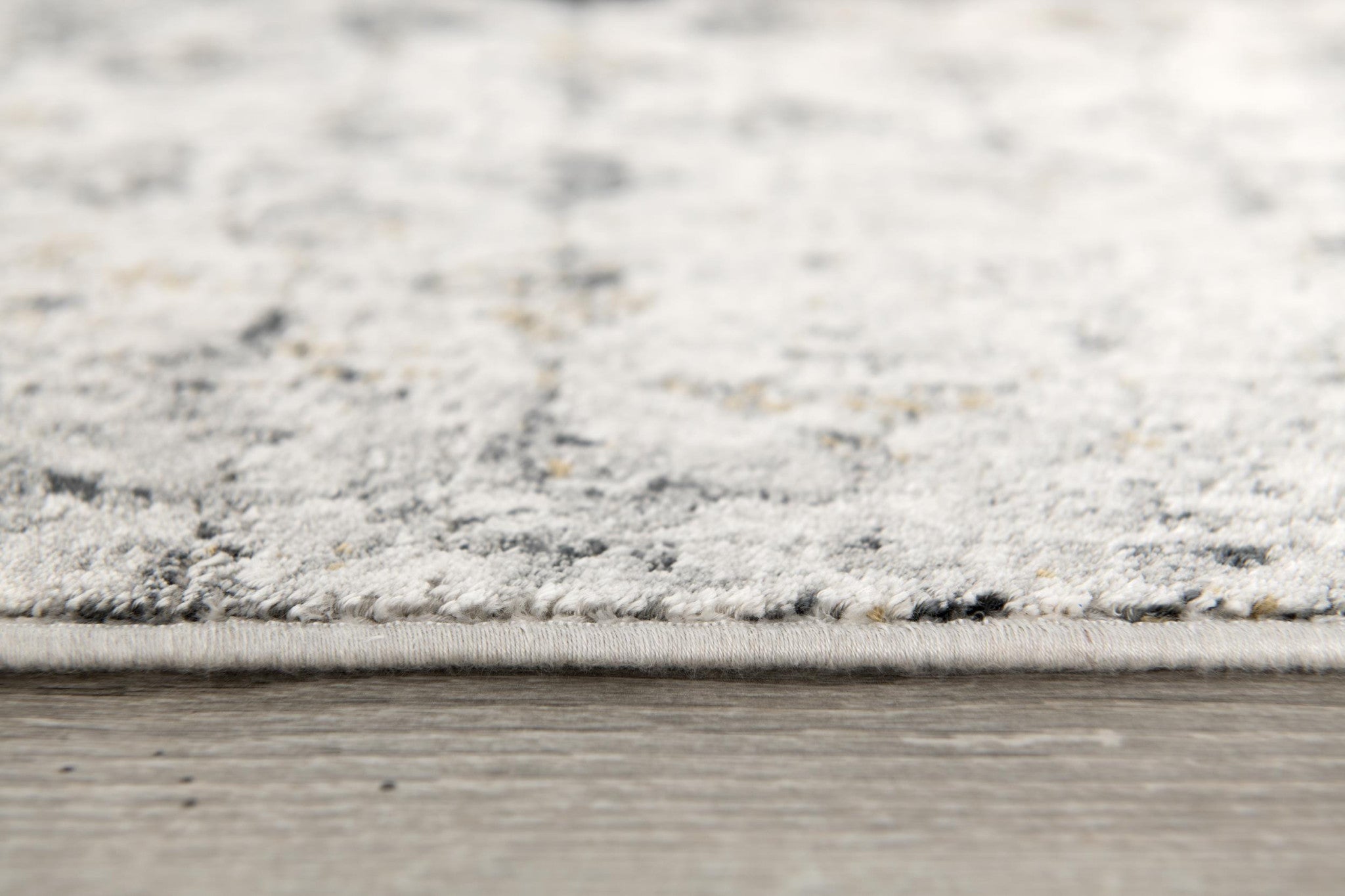 Stylish and Elegant Gray and Ivory Distressed Abstract Runner Rug for Modern Interior Spaces to Elevate Your Home Décor