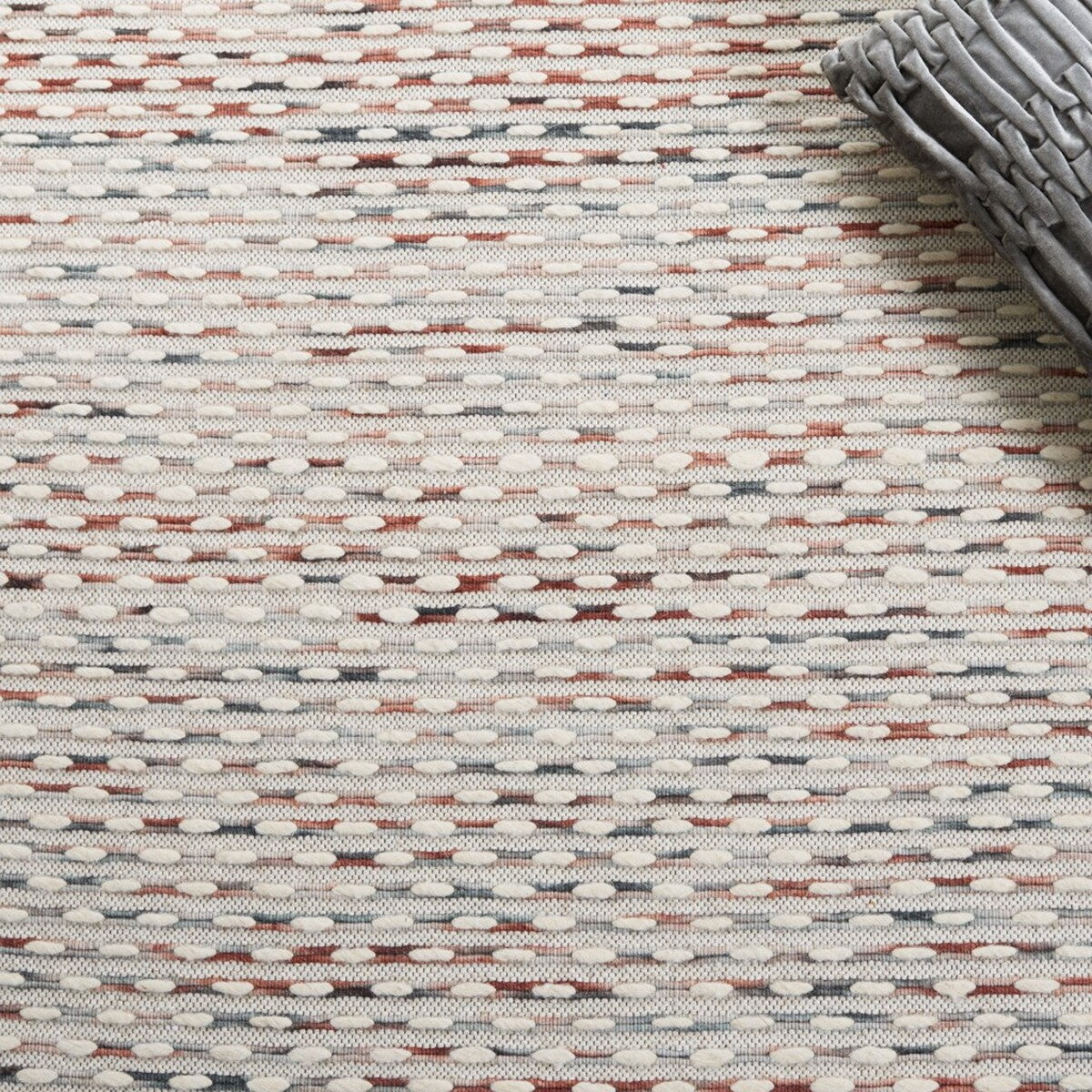 Exquisite Marbella Hand - Woven Contemporary Floor Rug - A Luxurious Blend of 80% Wool and 20% Cotton for Stylish Home Decor