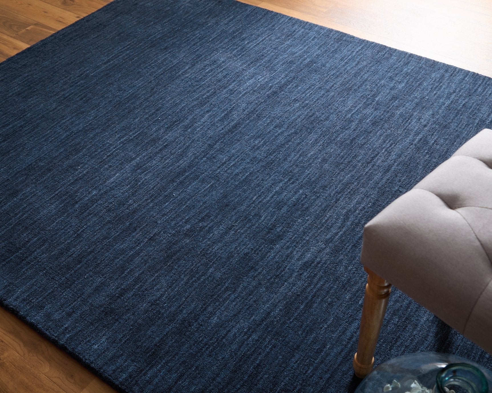 Stylish and Stain-Resistant Hand Woven Wool Area Rug - Luna Collection, Perfect for High Traffic Spaces and Interior Decor