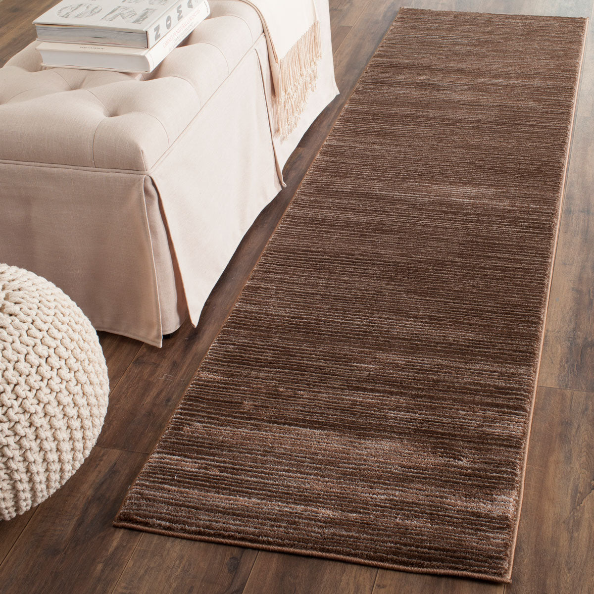 Elegant Vision 606 Flat Weave Area Rug Crafted from a Durable Blend of Polypropylene and Polyester for Home Decor