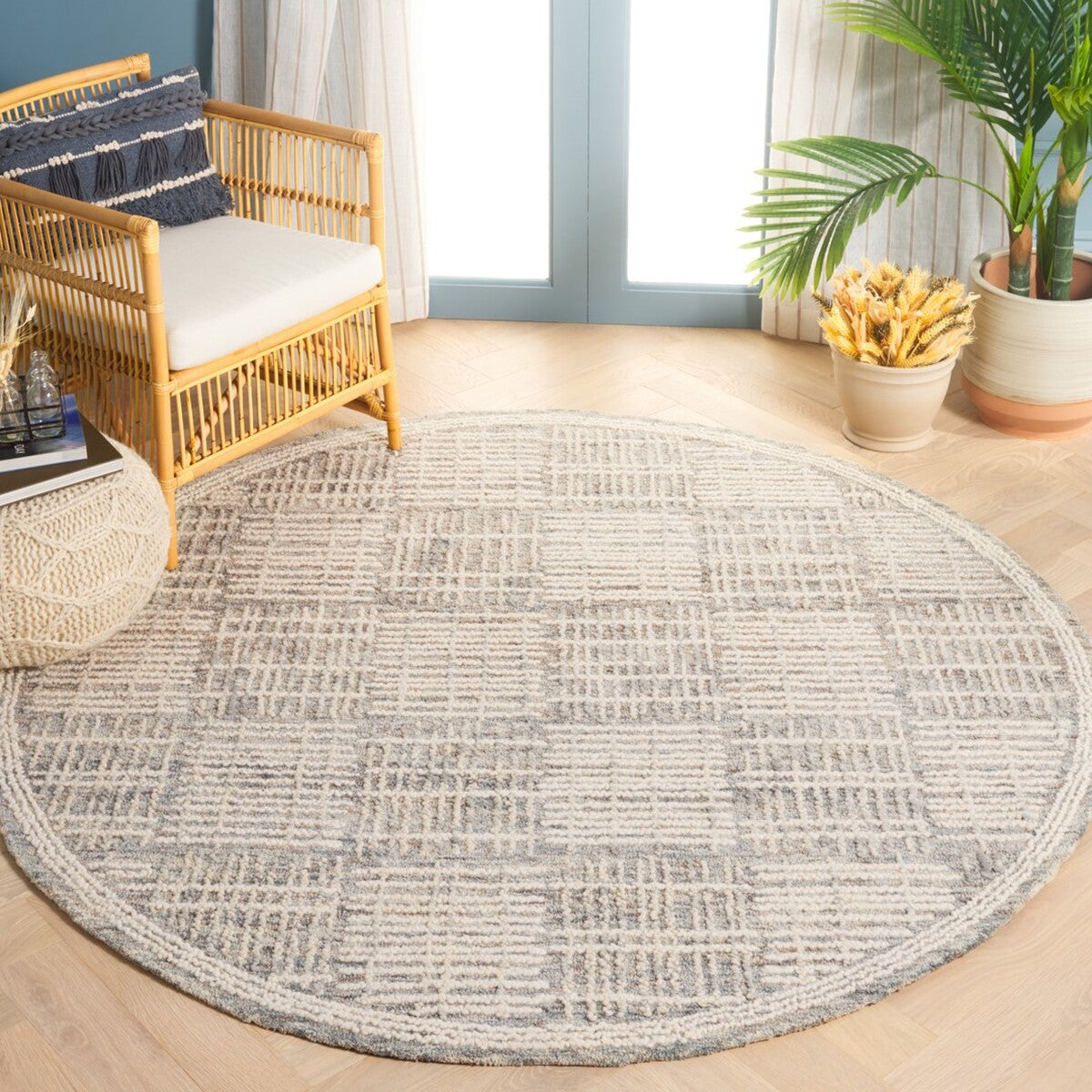 Exquisite Hand-Tufted Contemporary Rug - 80% Wool, Luxury Design from India for Your Home