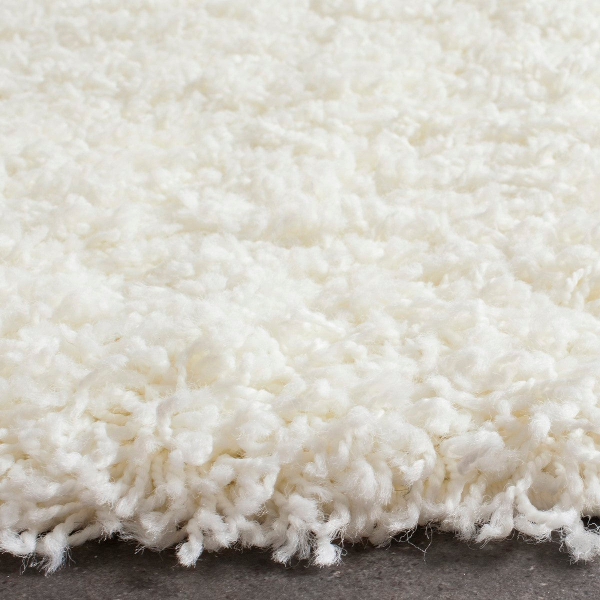 Sgl Laguna SGL303 Opulent Power-Loomed Shag Rug for Modern Living Spaces