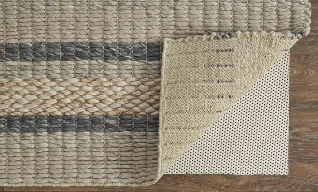 Stain-Resistant Hand-Woven Gray and Ivory Wool Area Rug - Ideal for Family Homes with Kids and Pets