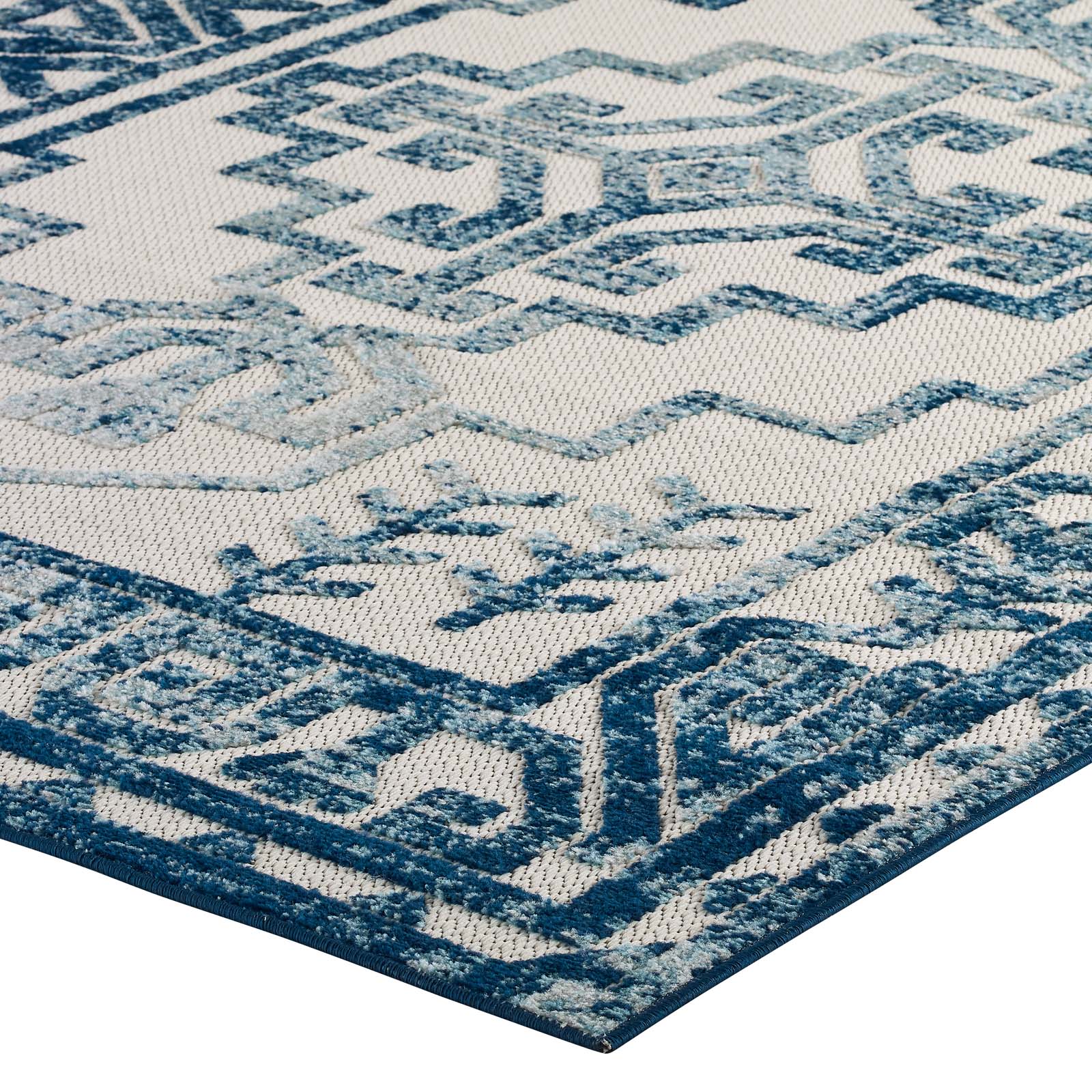 Stylish and Durable Reflect Nyssa Distressed Geometric Southwestern Aztec Indoor and Outdoor Area Rug for Easy Cleaning