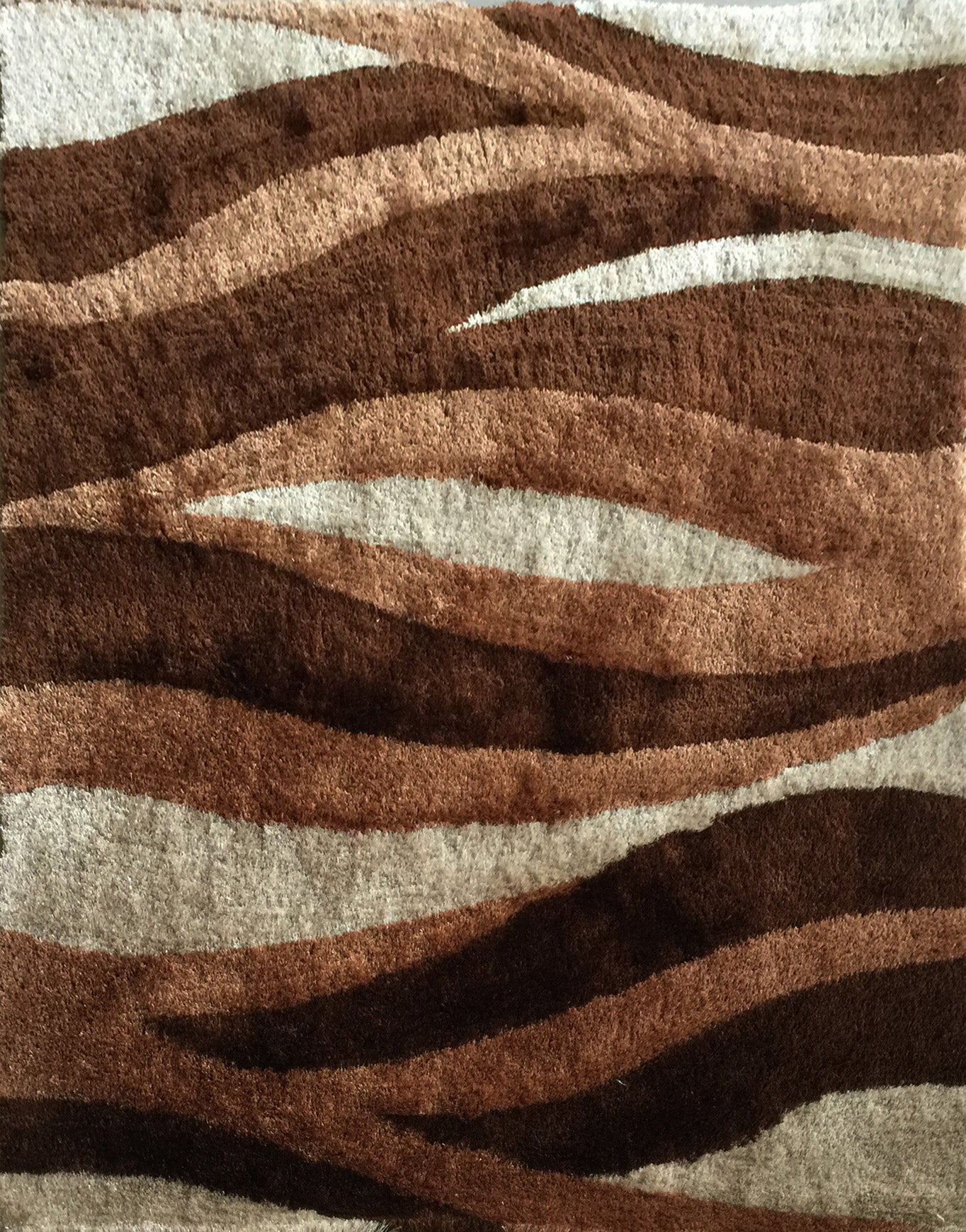 Luxurious Hand-Tufted Beige Shag Area Rug for Stylish Living Spaces