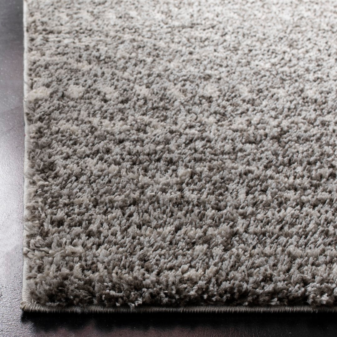 Arizona Luxury Power Loomed Shag Rug with Plush Pile Height for Creating a Cozy Home Ambiance