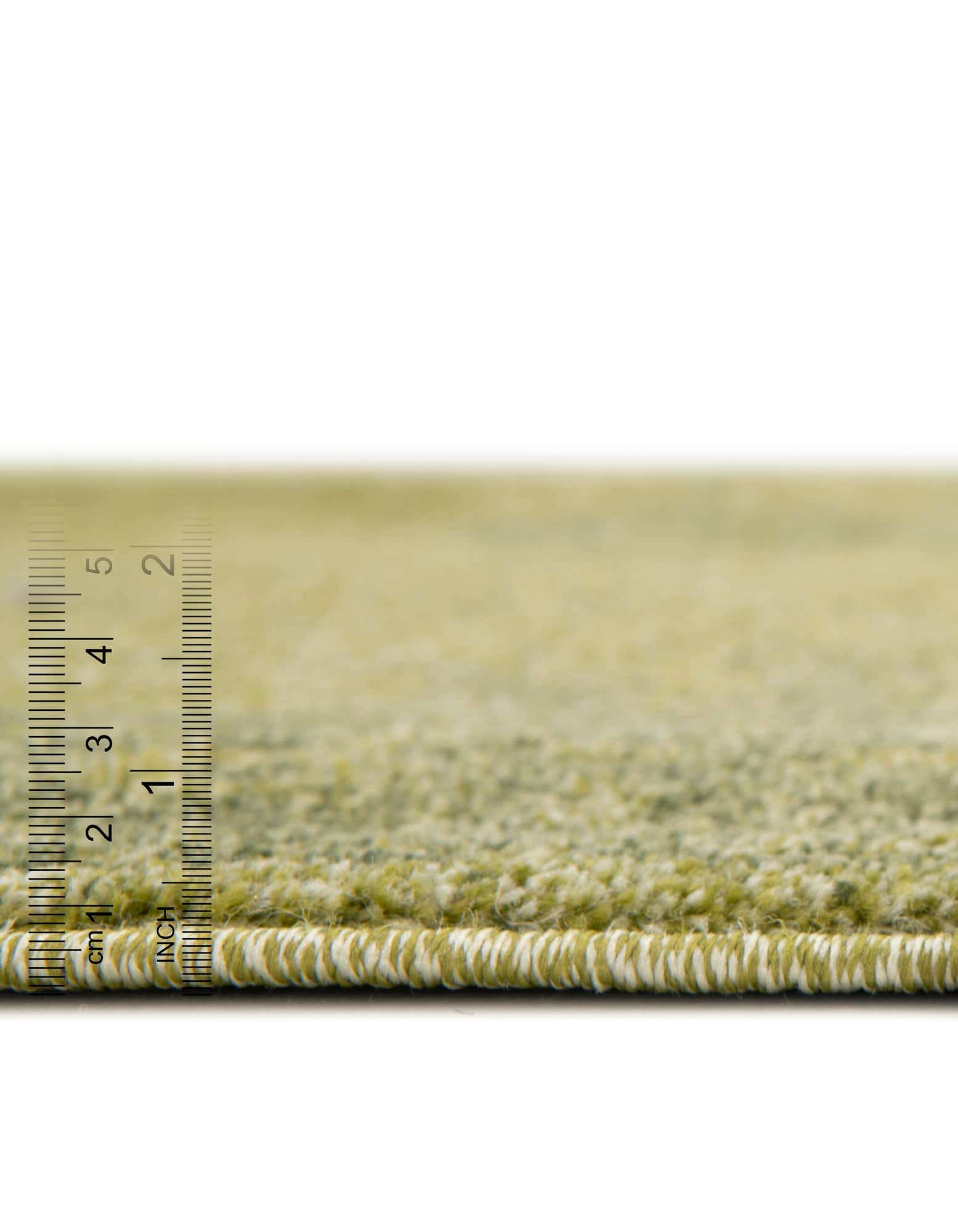 La Jolla Durable Floral Rug - Versatile Home Decor with Stain Resistance and Easy Care