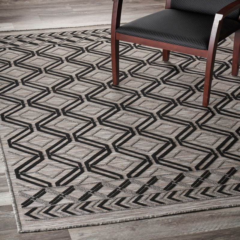 High - Quality Turkish Outdoor and Indoor Area Rug: Adds Style and Warmth