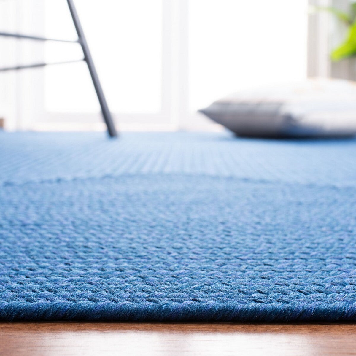 Stylish and Durable Hand - Woven Polypropylene Area Rug for Every Home Room - BRD315