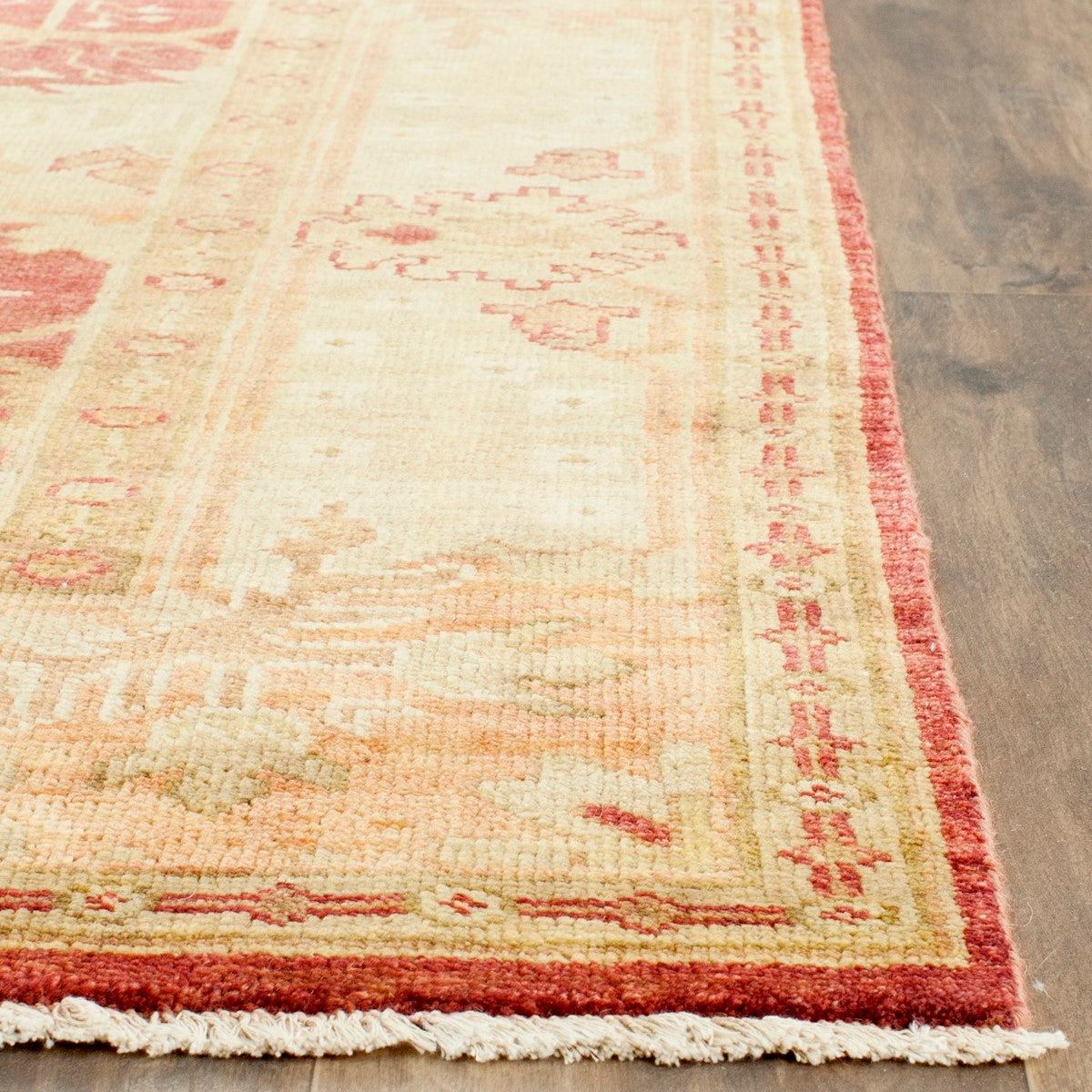 Exquisite Hand-Knotted Oushak Rug: Timeless Turkish Design, Vibrant Colors, Luxurious Wool