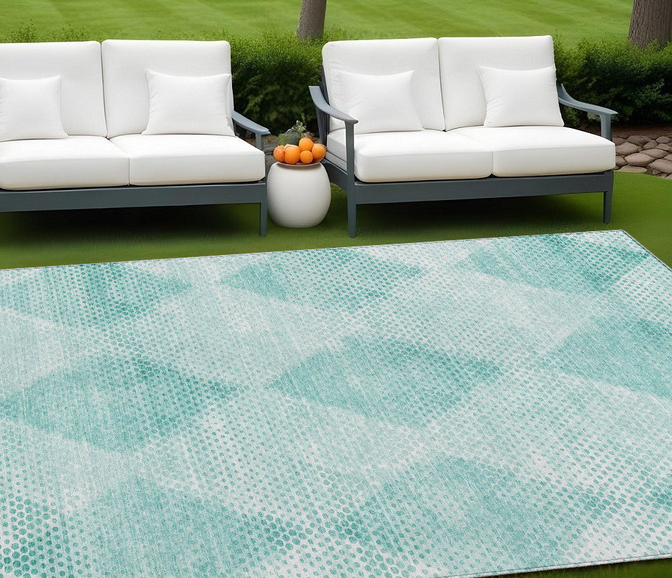 Stylish Blue Geometric Washable & Stain-Resistant Runner Rug for Indoor/Outdoor Spaces