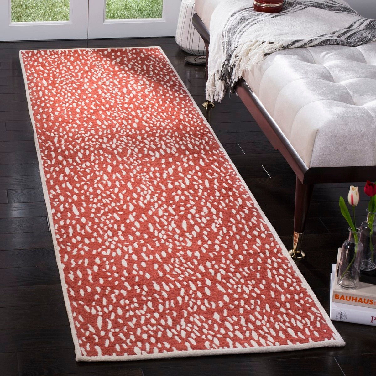 Exquisite Marbella Hand - Woven Polyester Chenille Rug for Elegant and Comfortable Home Decor