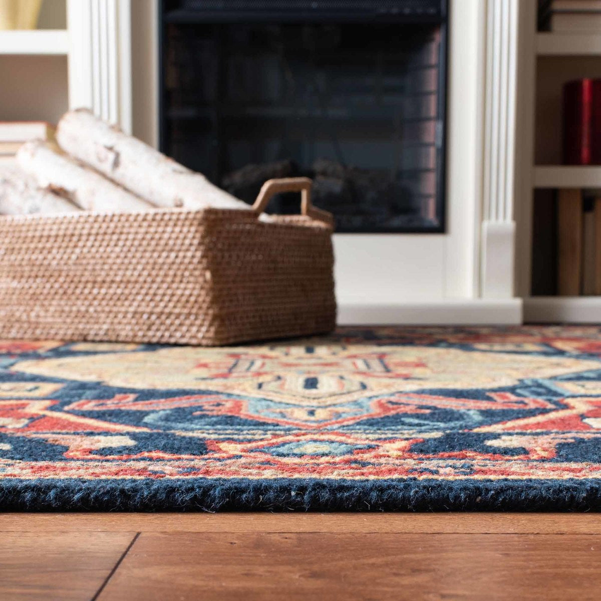 Luxurious Hand-Woven Wool Pile Rectangle Rug from India for Elegant Interiors