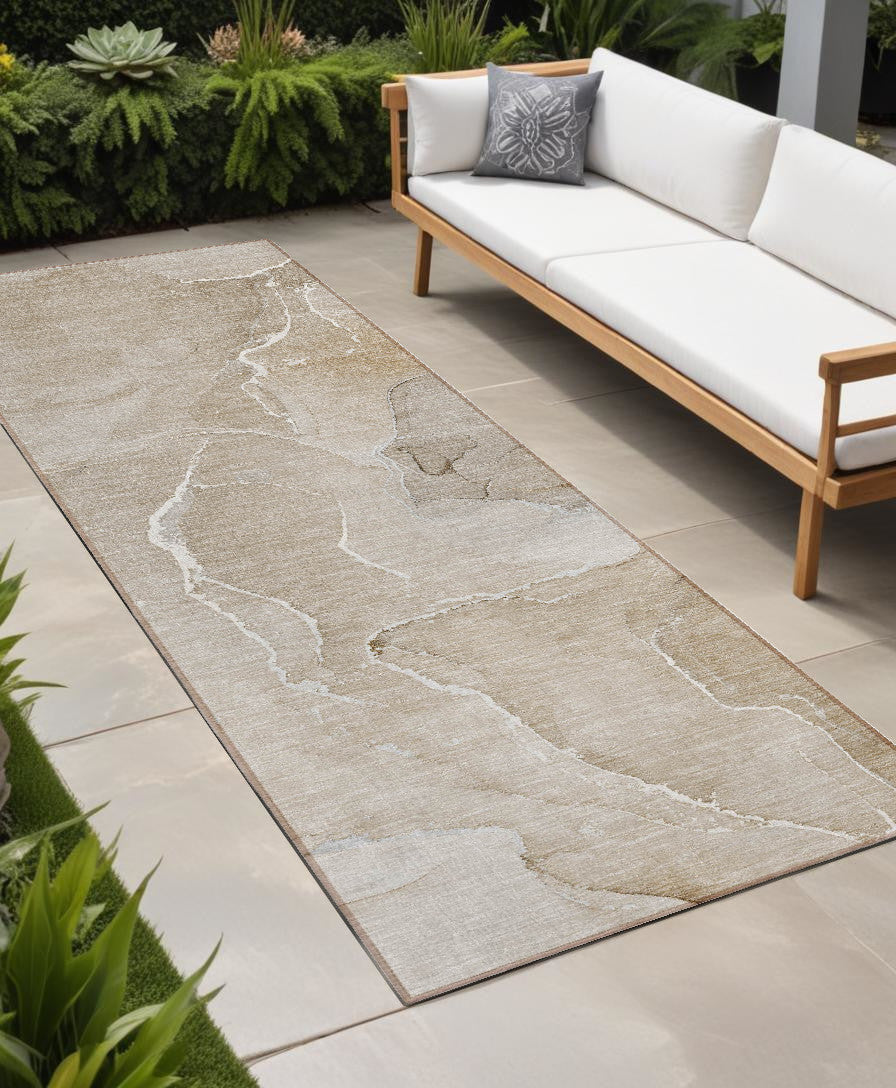 Stylish Washable & Stain-Resistant Green Abstract Indoor-Outdoor Runner Rug with Non-Skid Design