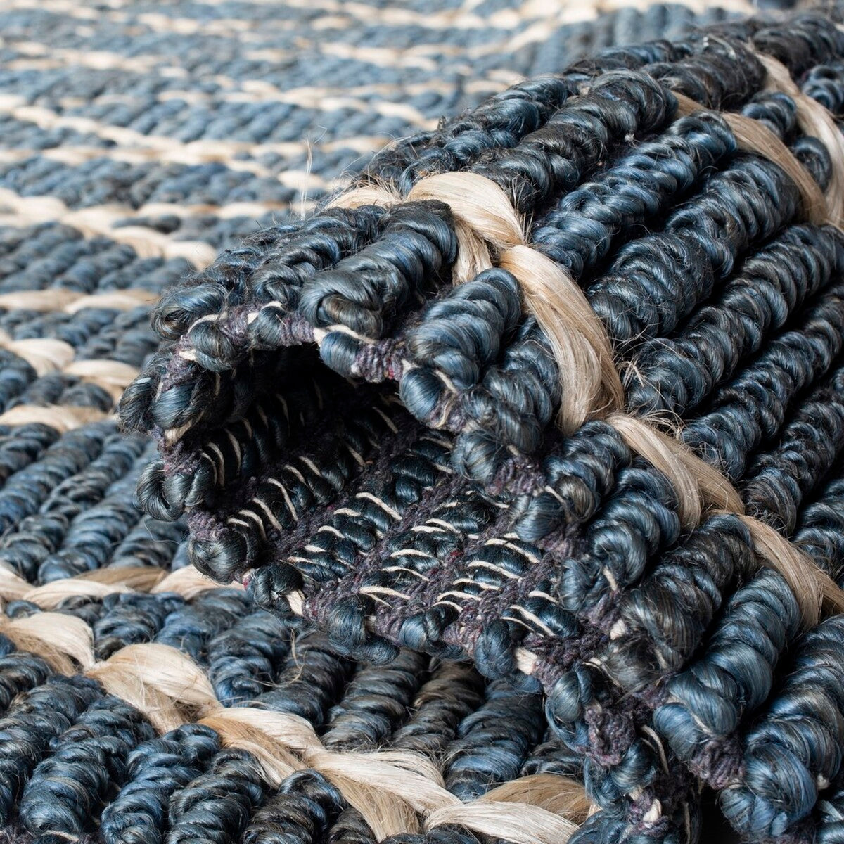 Eco-Friendly Indian Handmade Jute and Cotton Area Rug for Your Home