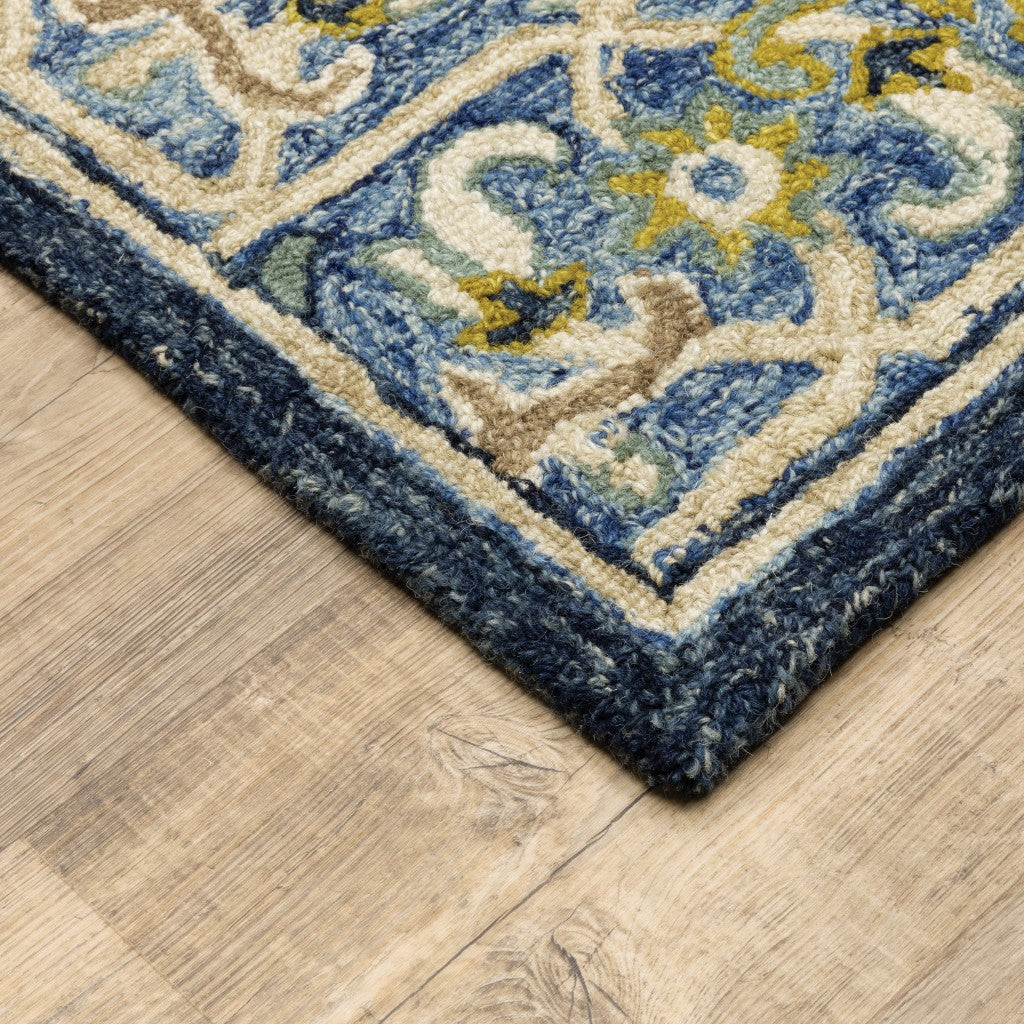 Stylish Vintage Bohemian Runner Rug with Exotic Floral Patterns on High - Quality Luxurious Wool