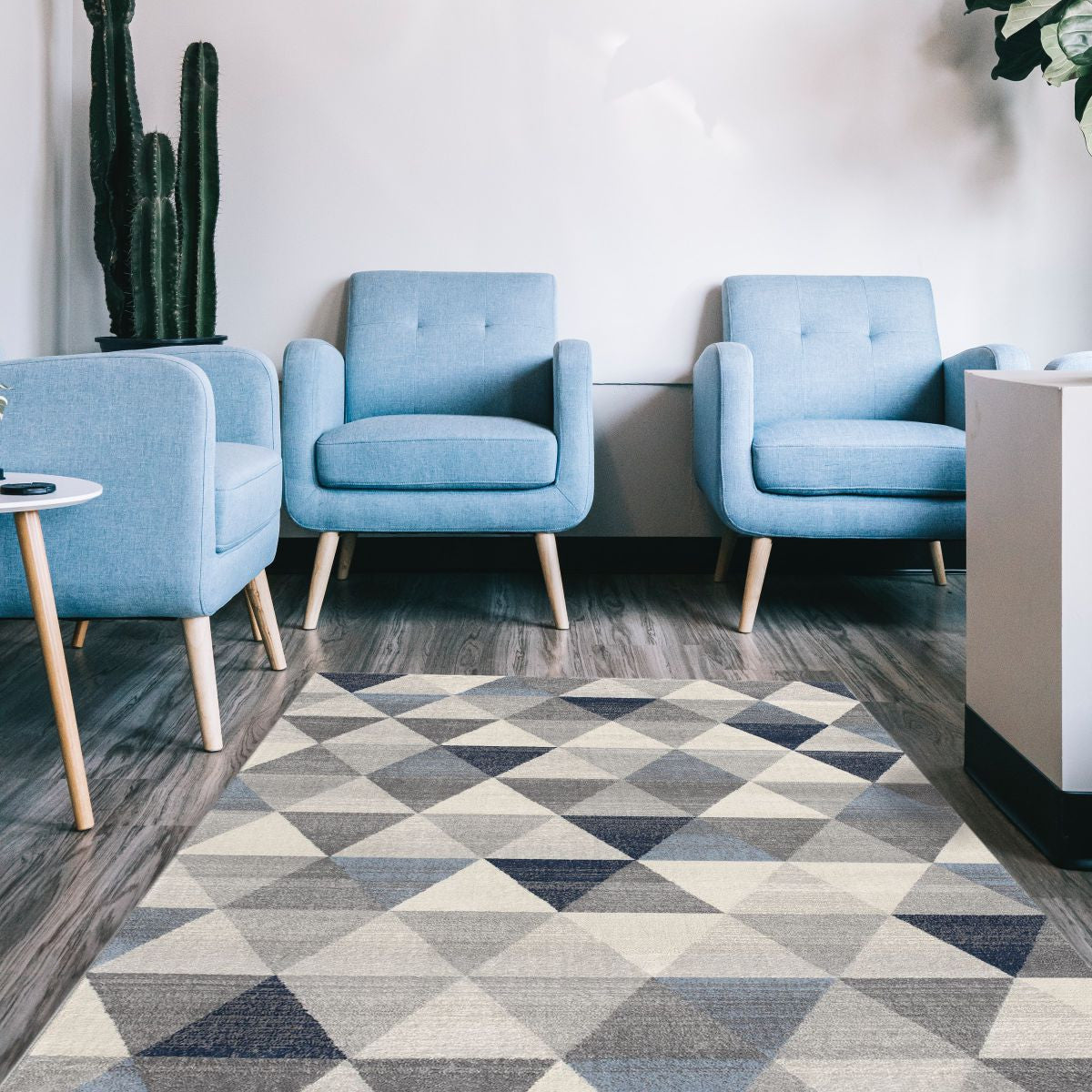 Luxurious, Stain-Resistant Navy Blue Geometric Diamond Area Rug for Modern Spaces