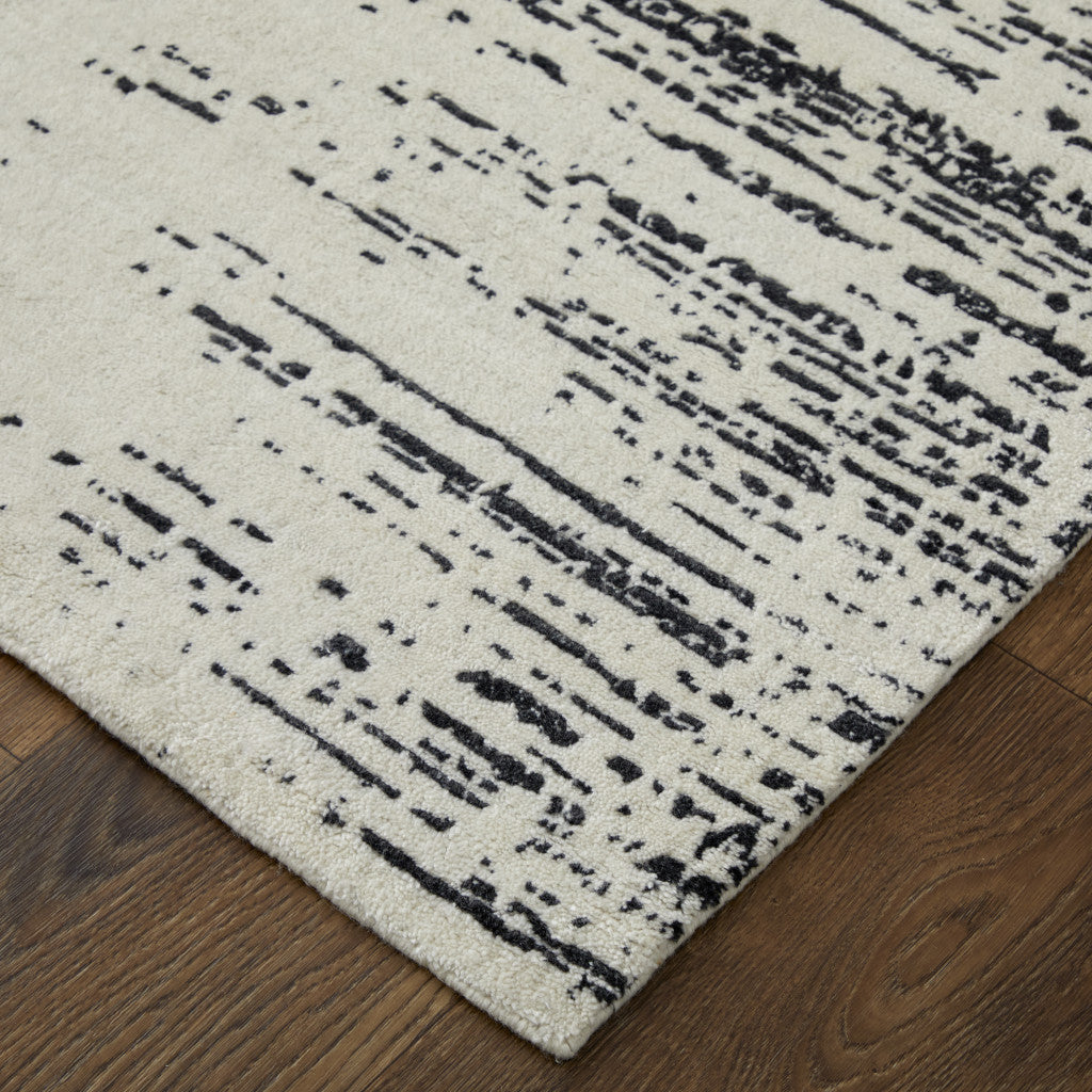 Exquisite Hand-Woven Gray Abstract Area Rug for Comfortable and Stylish Spaces
