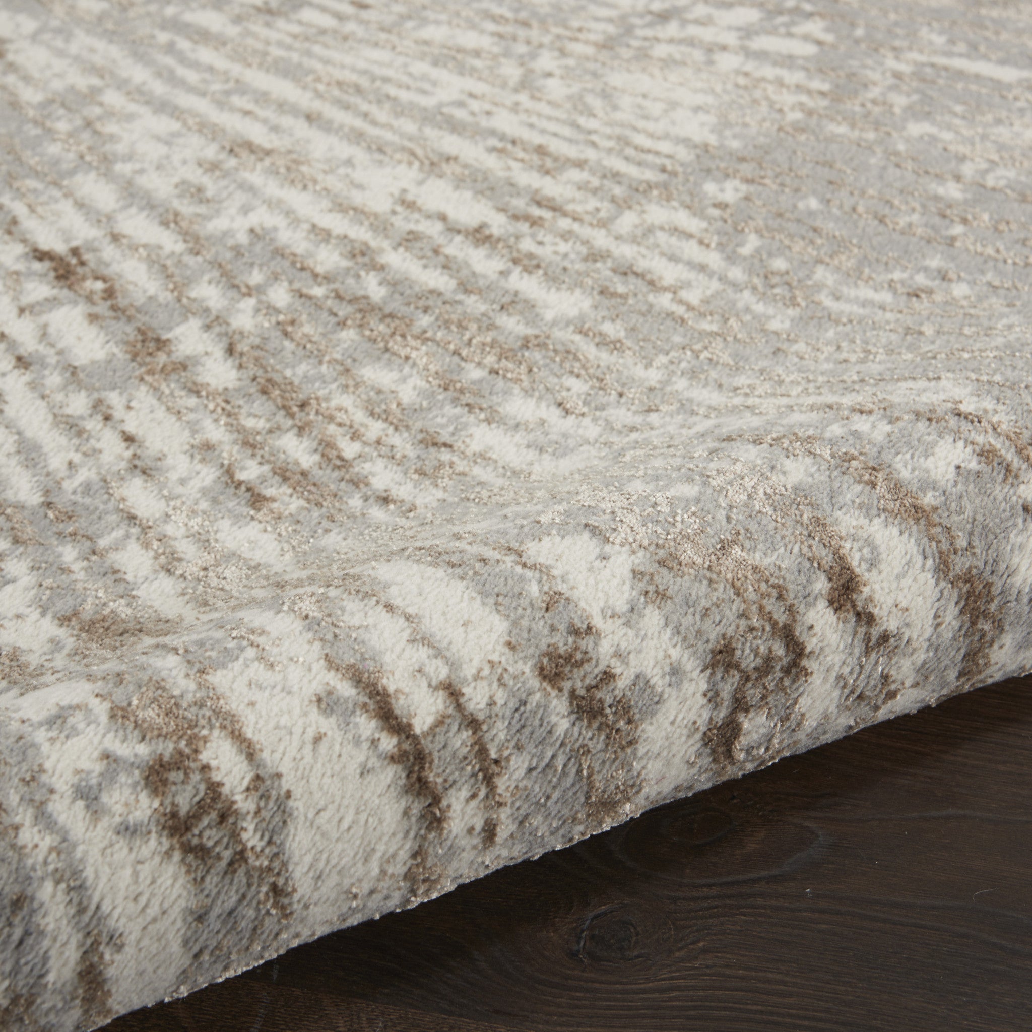 Stylish Gray and Ivory Abstract 8-Foot Power Loom Runner Rug for Enhancing Your Living Space