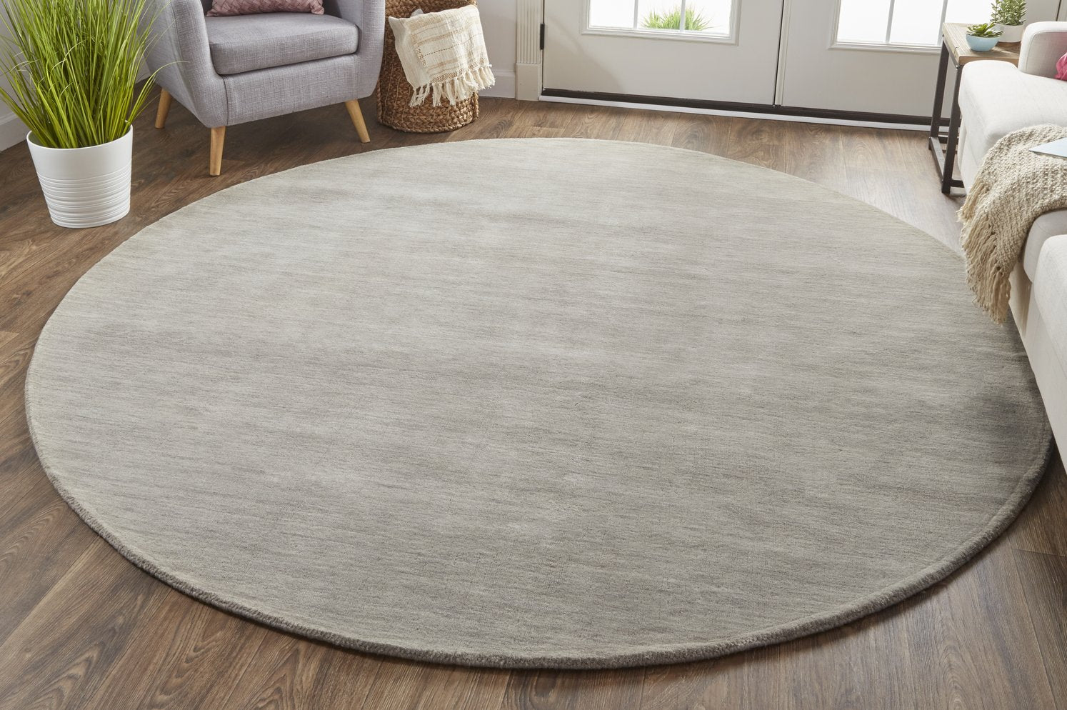 Stylish and Stain-Resistant Hand Woven Wool Area Rug - Luna Collection, Perfect for High Traffic Spaces and Interior Decor