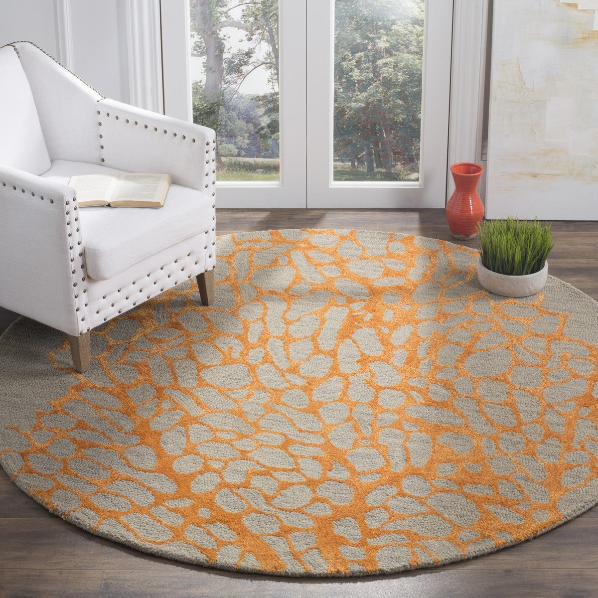 Safavieh's Blossom Rug Collection: Hand-Woven 100% Wool, Colorful Textures for Contemporary Homes