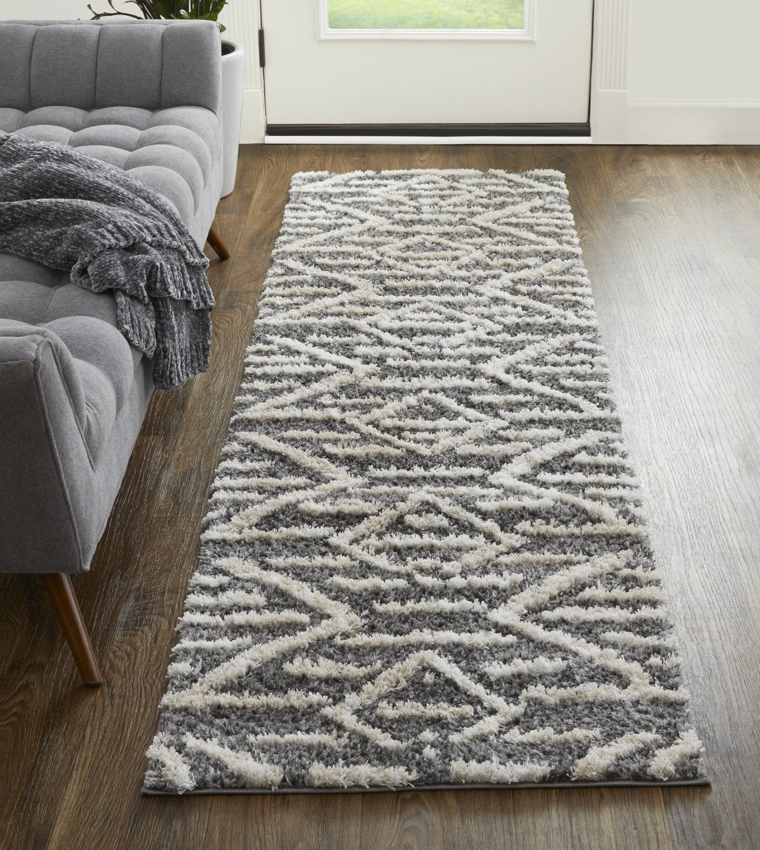 Stain-Resistant, Pet-Friendly Mynka Geometric High Pile Polyester Rug for Any Space