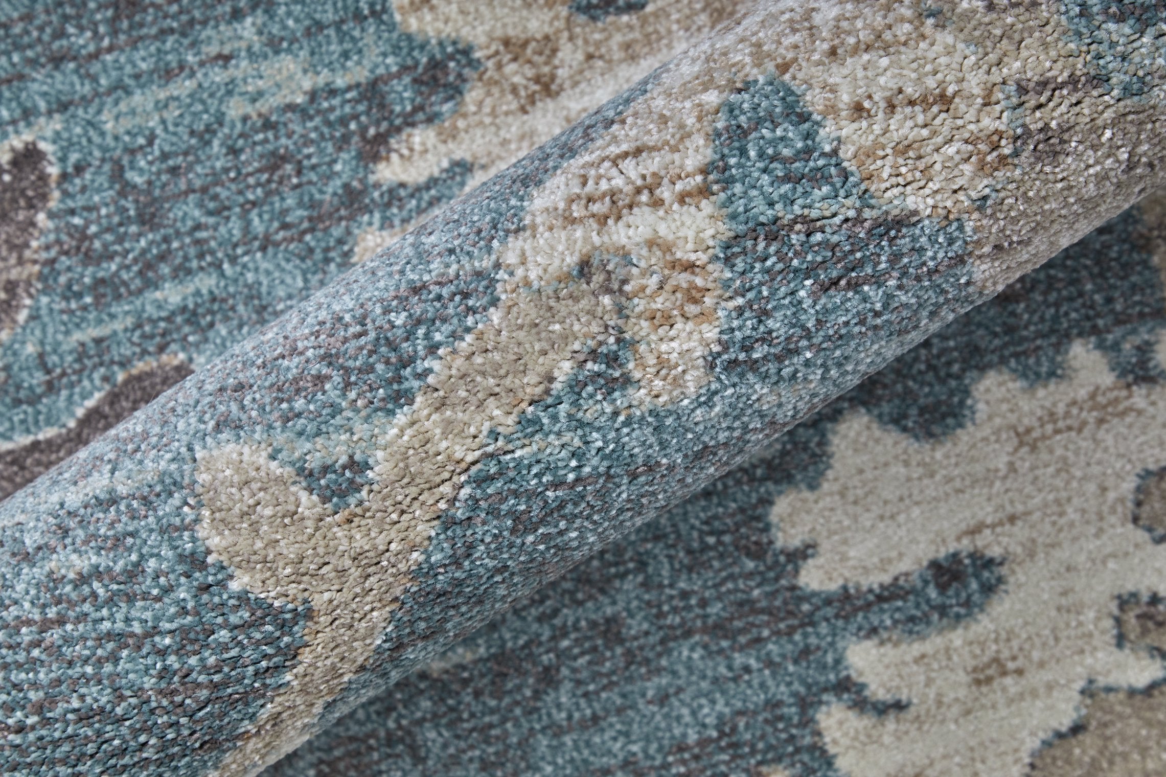 Dartmouth Vintage Persian-Inspired Abstract Floral Rug - Durable Polypropylene