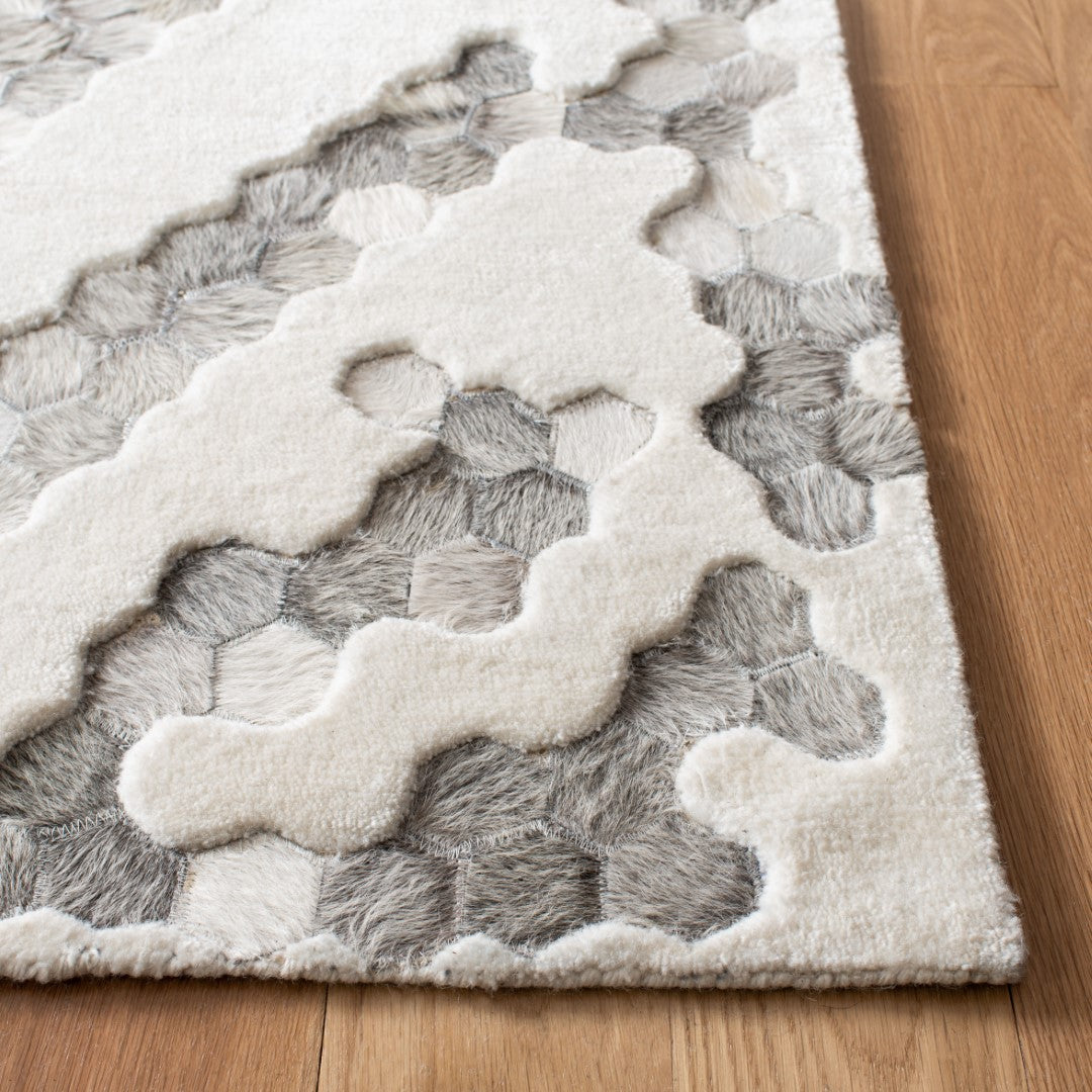 Exquisite Manhattan Hand - Crafted Tufted Rectangle Area Rug Made from a Sumptuous Blend of Bamboo Silk and Leather for Sophisticated Spaces
