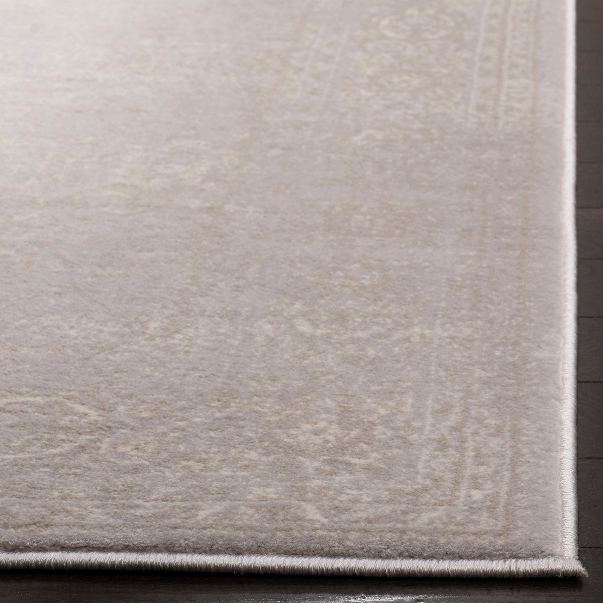 Carnegie Power Loomed High - Quality Area Rug with Soft Polypropylene Pile for Added Comfort and Stylish Appeal in Every Space