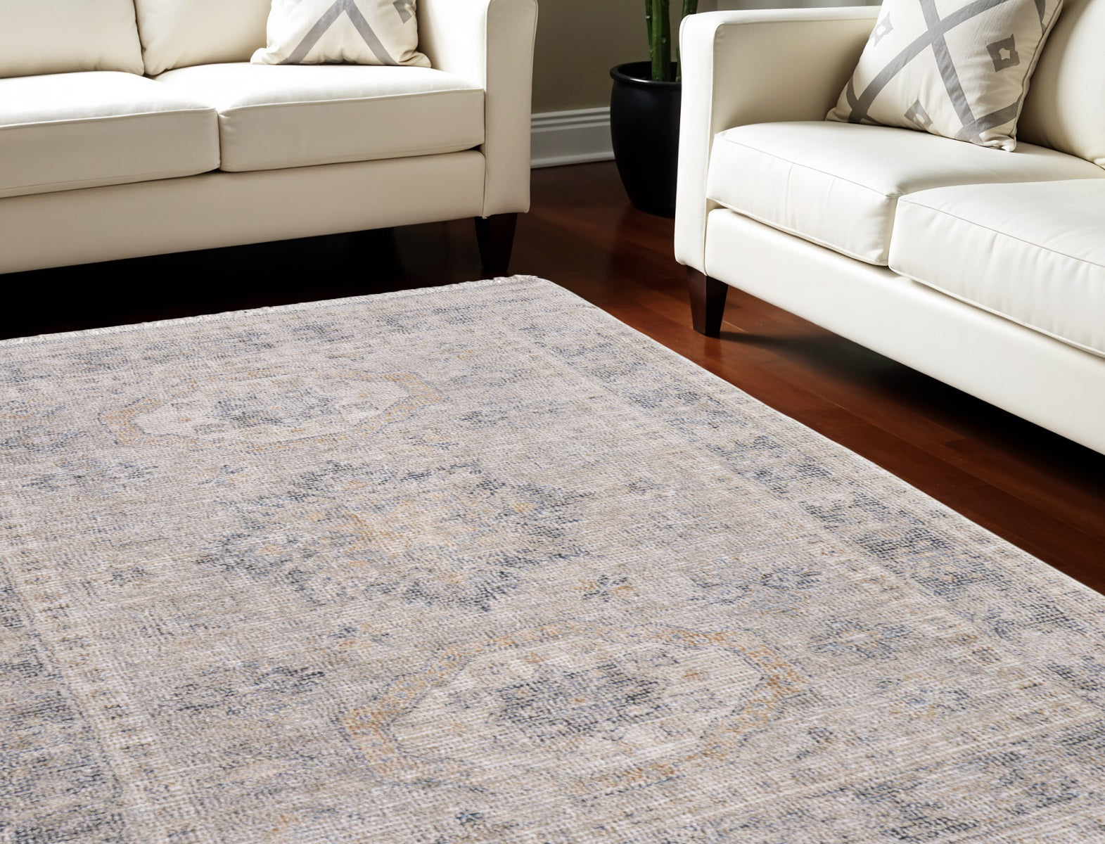 Elegant Hand-Woven Distressed Tan Oriental Area Rug with Fringe for Timeless Decor