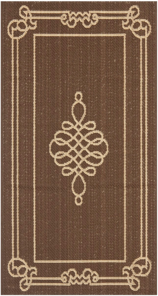 Elegant Indoor/Outdoor Power Loomed Rug with Classic Pattern for Home Décor