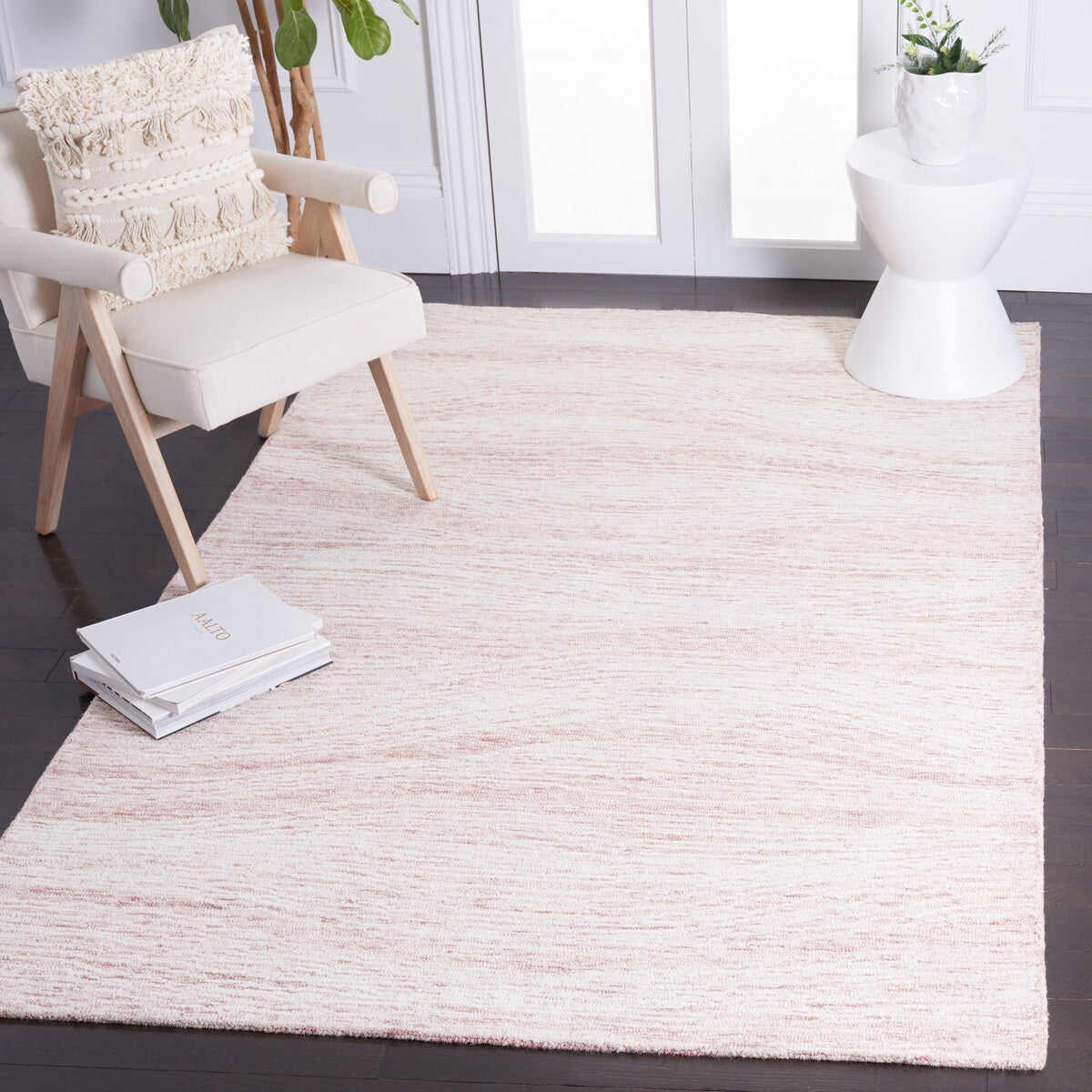 Exquisite Metro Hand - Tufted Luxury 100% Premium Indian Wool Pile Area Rug for Timeless Home Decor