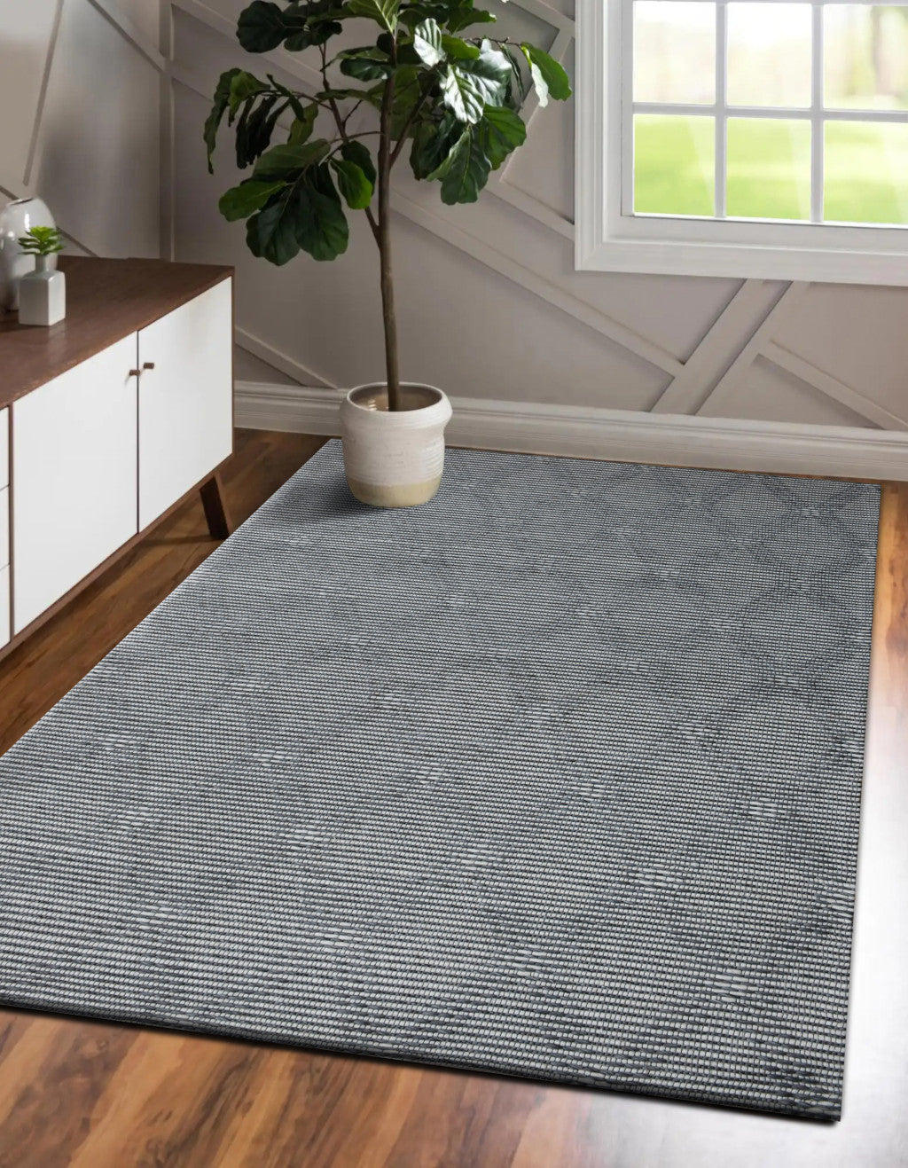 Stylish Hand-Woven Gray & Ivory Geometric Area Rug for Home Decor