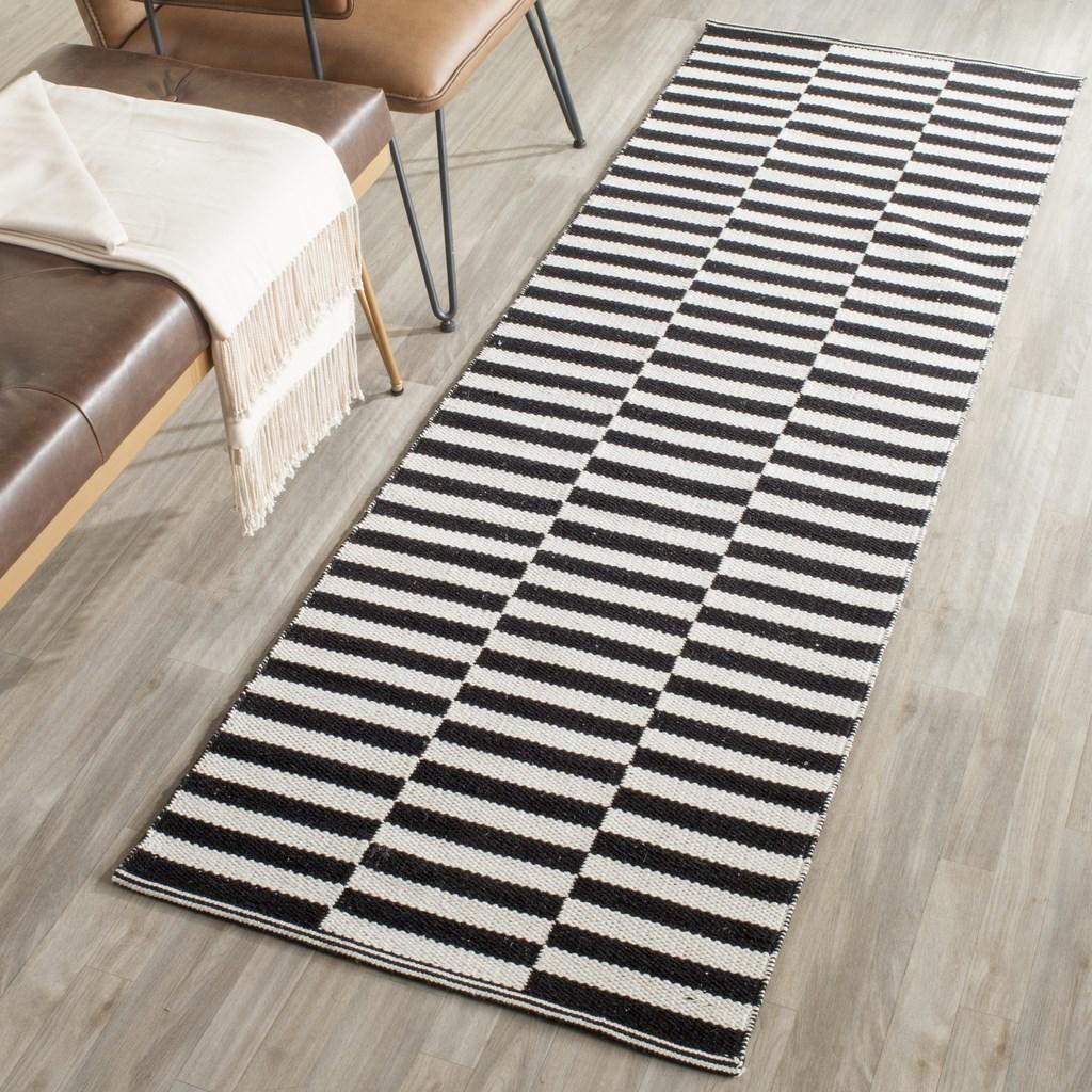 Exquisite Montauk Handmade Flat Weave Cotton Rug with Coastal Chic Ikat Design for Modern Contemporary Home Decor