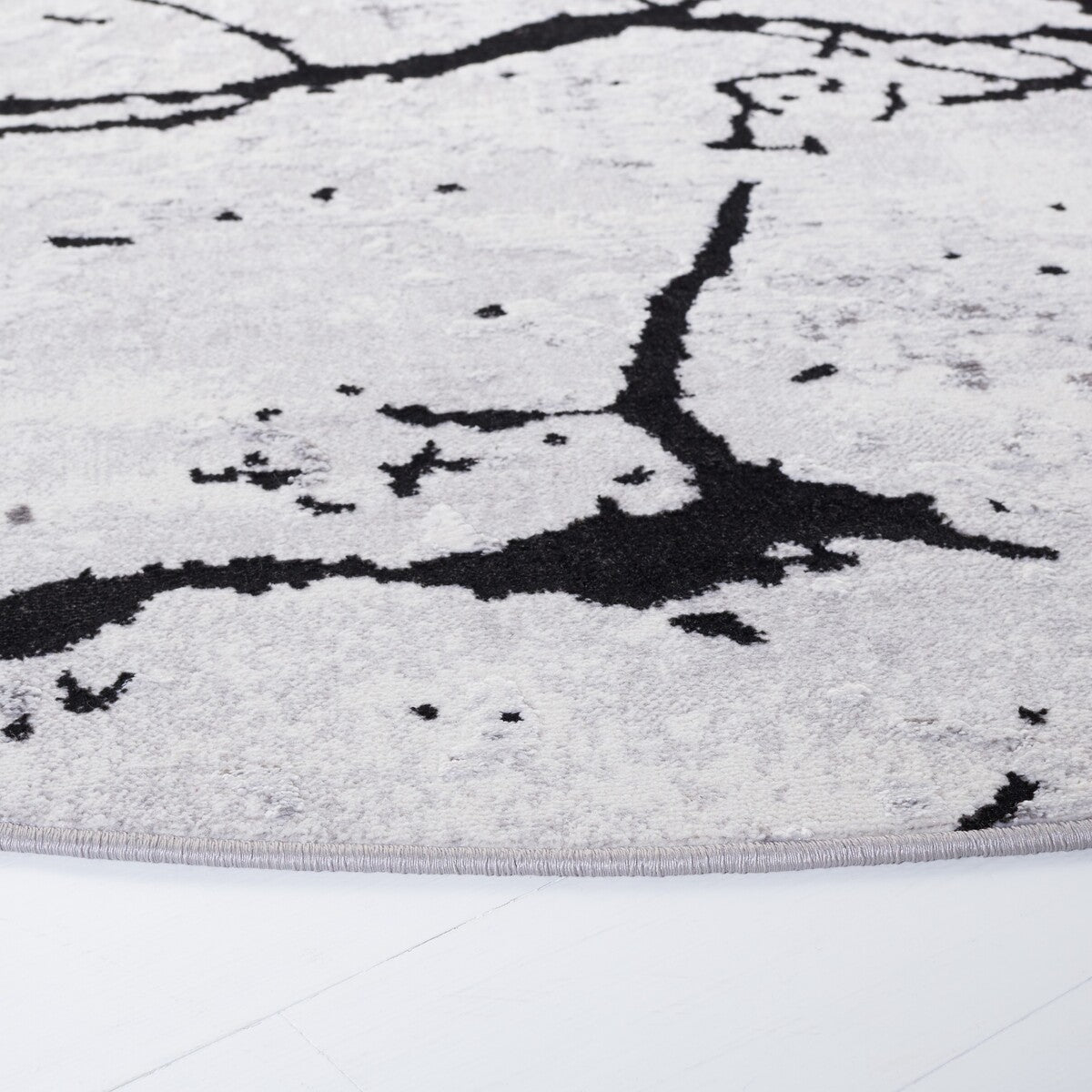 Amelia Modern Power Loomed Rug - Durable, Stylish and Soft for Elegant Homes