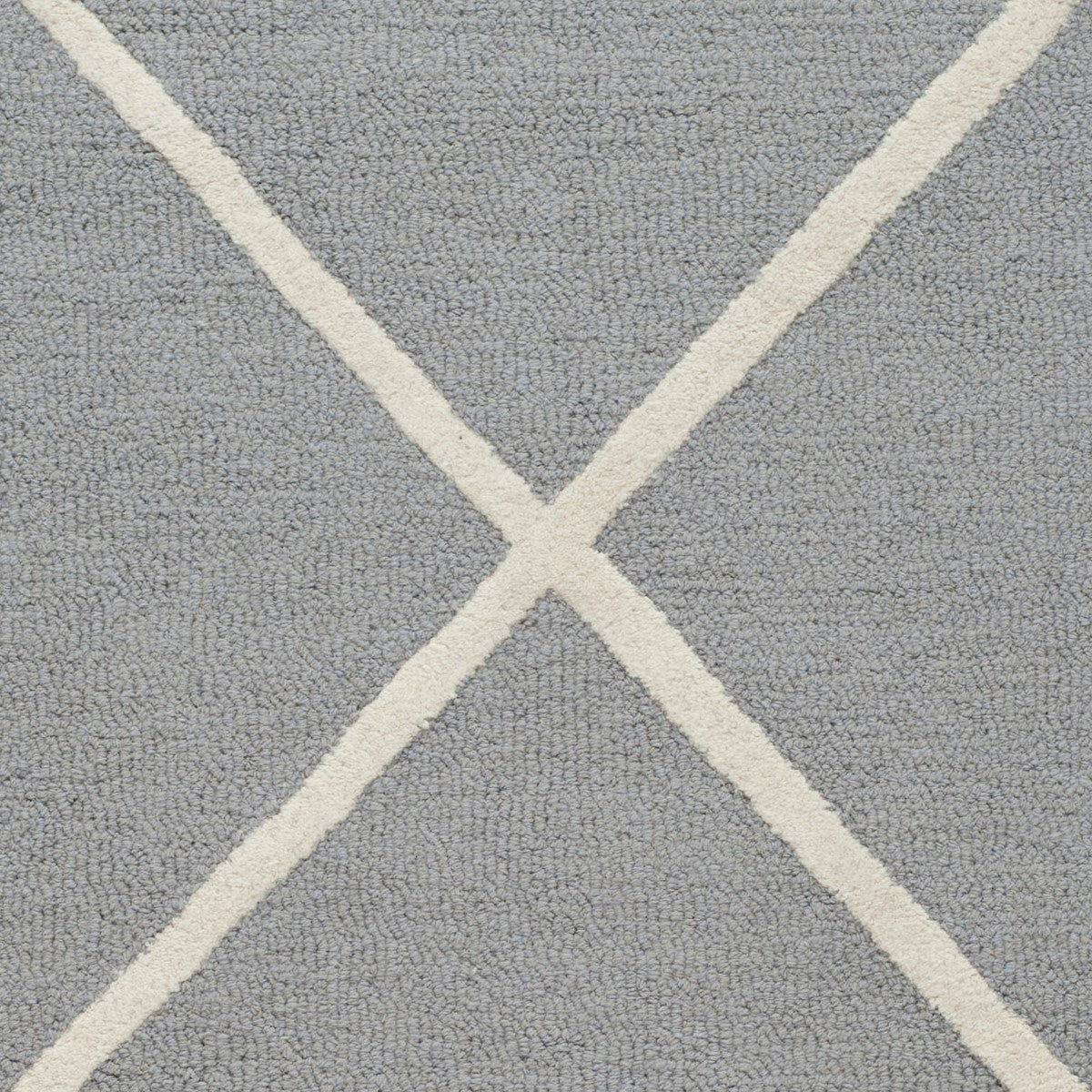 Safavieh Cambridge Hand - Tufted 100% Wool Rug: Timeless Elegance & Plush Comfort for Your Home