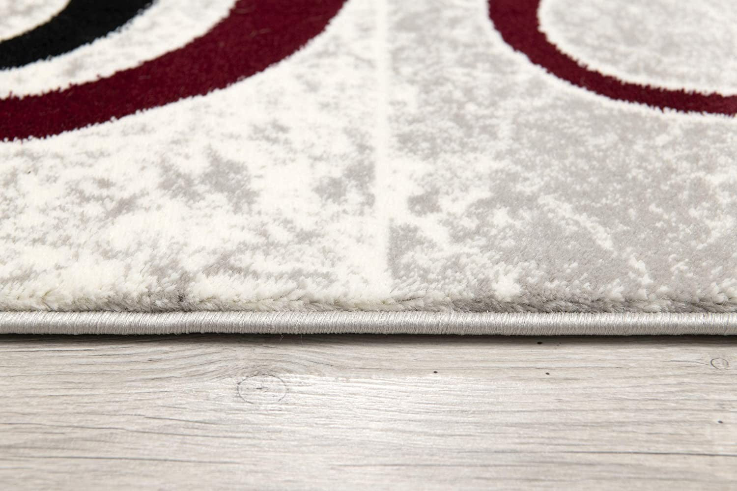 Stylish Red Abstract Dhurrie Runner Rug for Interior Decoration – Enhance Your Living Space with Artistic Design and Warmth!