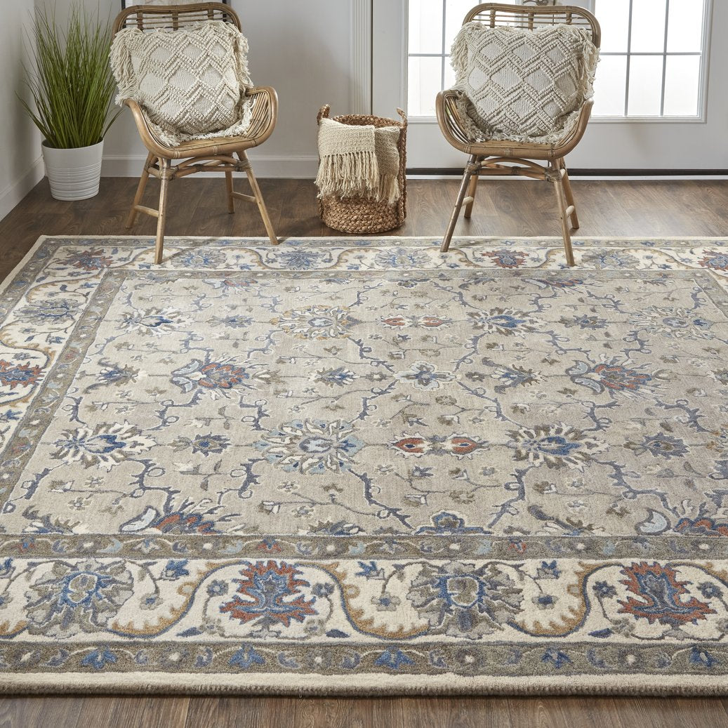 Rylan Hand-Tufted Wool Rug: Elegant Floral with Cool Tones for Transitional Homes