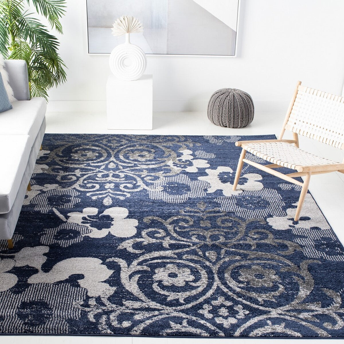 Exquisite Adirondack Power Loomed Area Rug: A Sumptuous Combination of Polypropylene, Jute, and Polyester for a Touch of Elegance