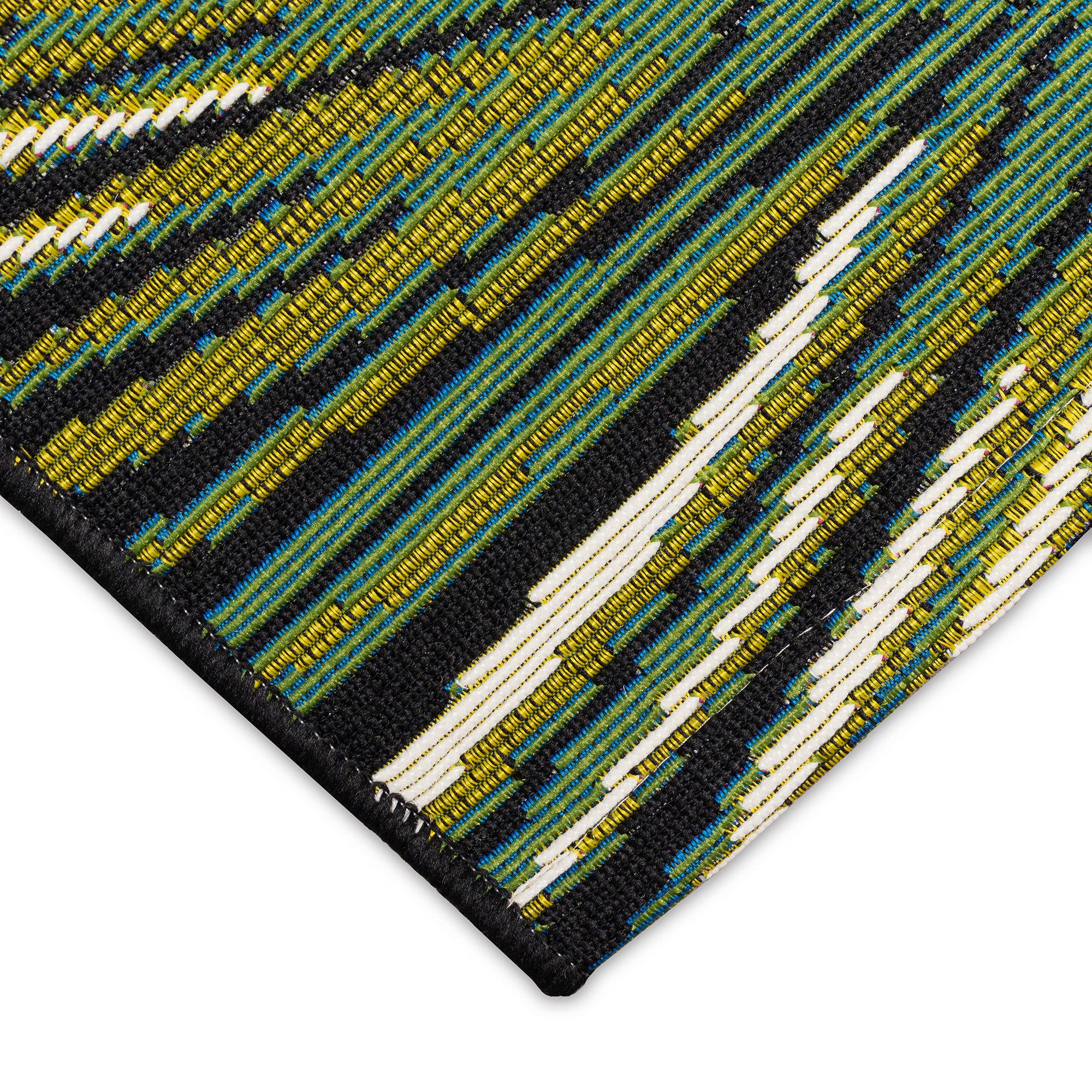 Marina Tropical Leaf Power - Loomed Rug: Durable, UV - Stabilized for Indoor/Outdoor Use
